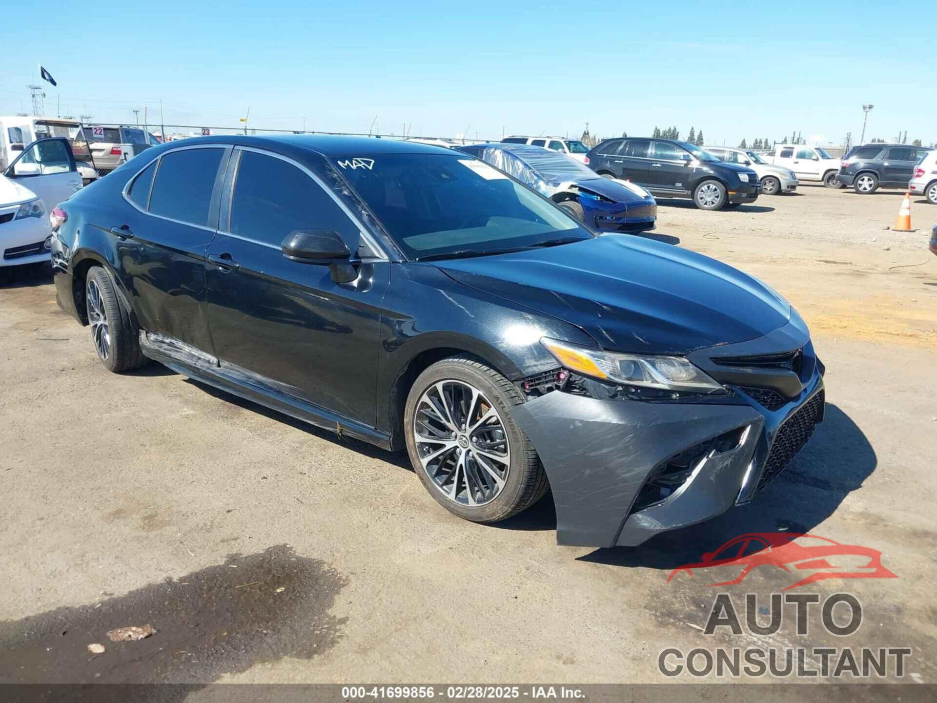 TOYOTA CAMRY 2018 - JTNB11HKXJ3071137