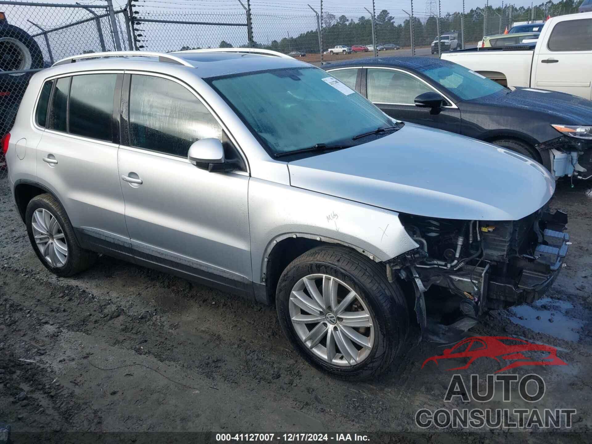 VOLKSWAGEN TIGUAN 2016 - WVGAV7AX1GW606968