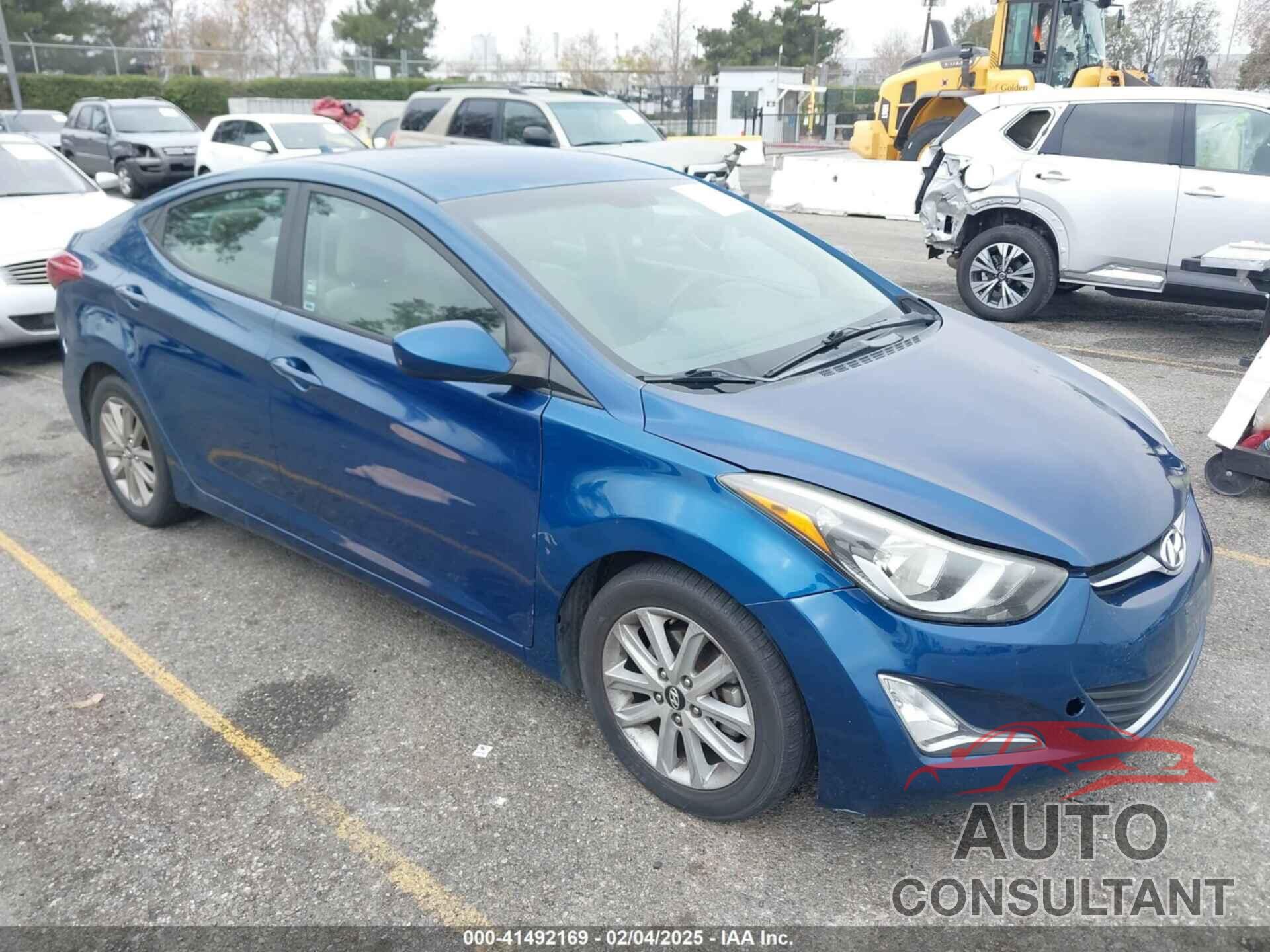 HYUNDAI ELANTRA 2014 - KMHDH4AE5EU051050