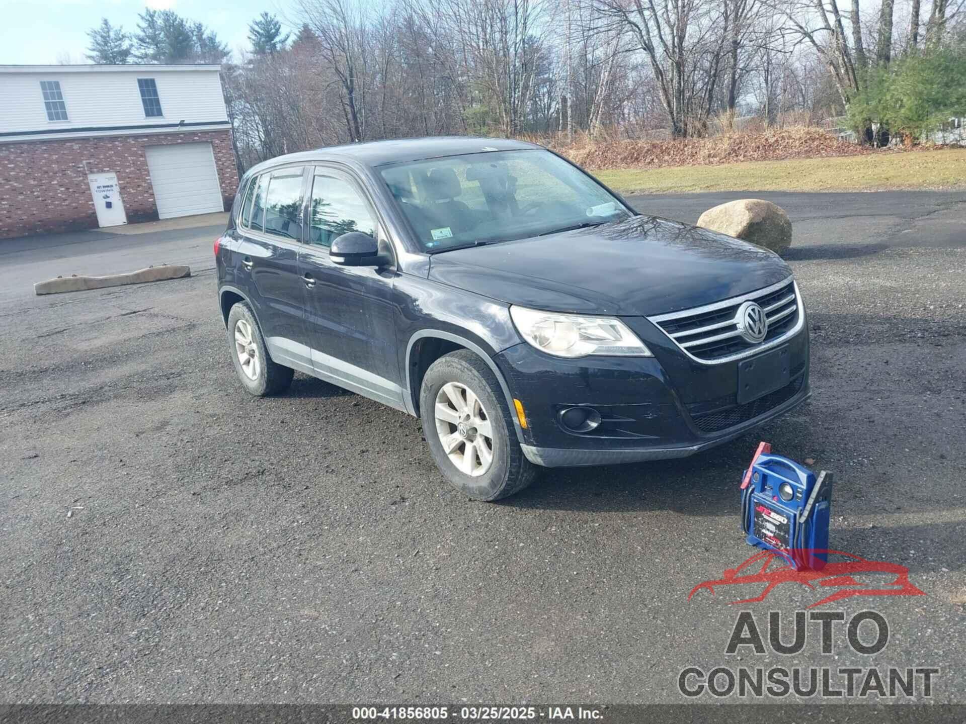 VOLKSWAGEN TIGUAN 2010 - WVGBV7AX8AW537899