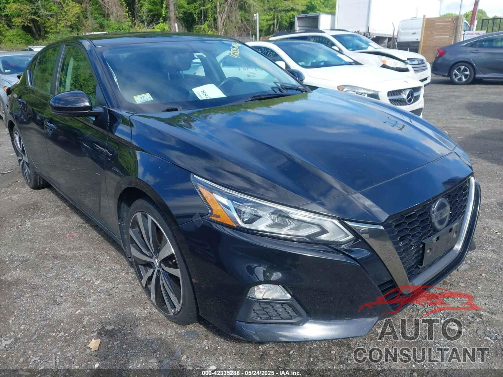 NISSAN ALTIMA 2019 - 1N4BL4CV1KN318400