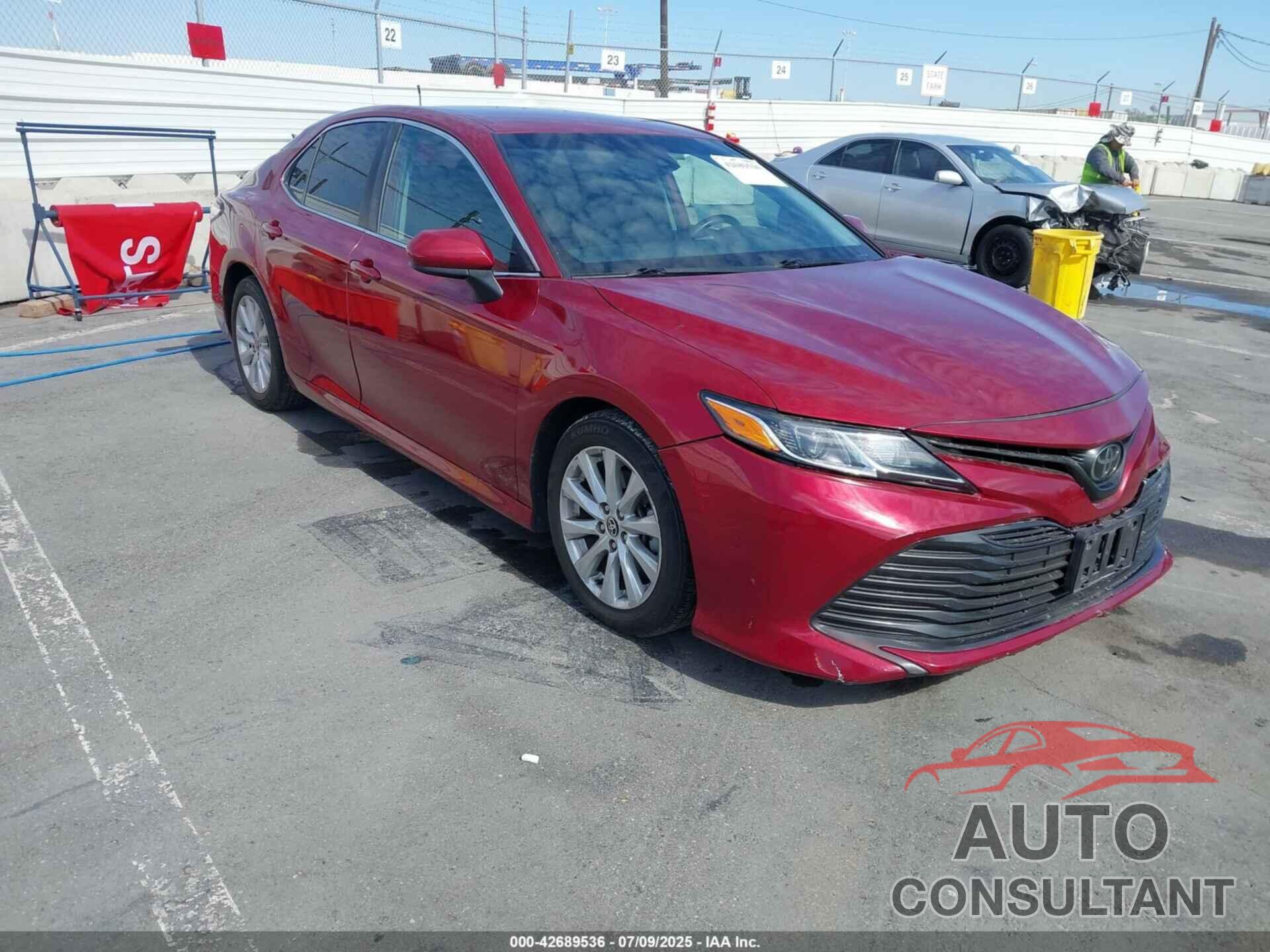 TOYOTA CAMRY 2020 - 4T1C11AKXLU369571