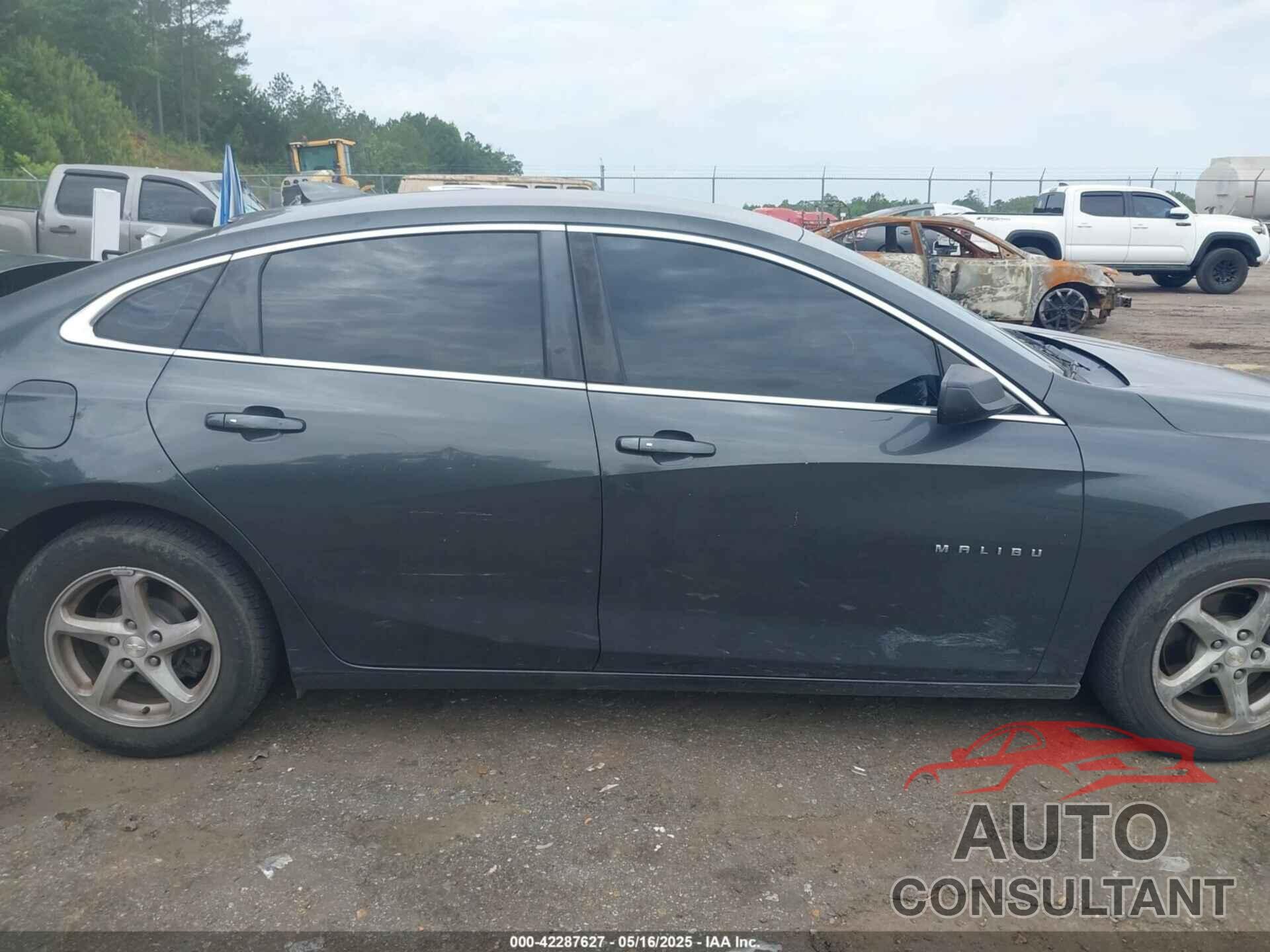 CHEVROLET MALIBU 2017 - 1G1ZB5ST7HF161274