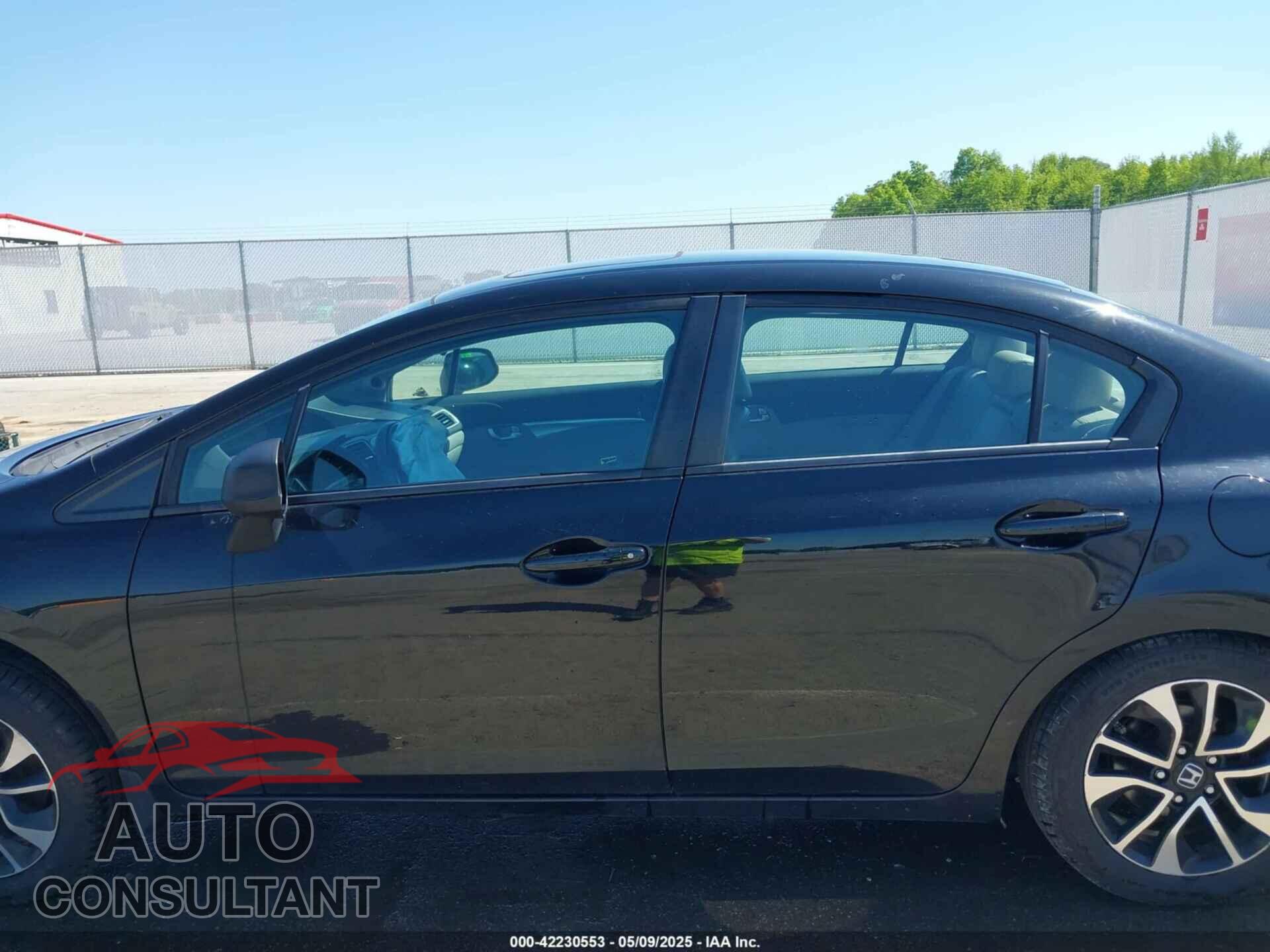 HONDA CIVIC 2013 - 19XFB2F94DE075867