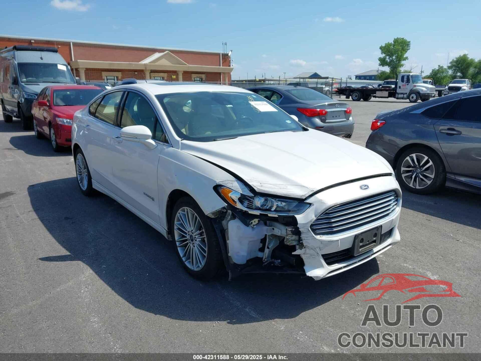 FORD FUSION HYBRID 2014 - 3FA6P0LUXER233658
