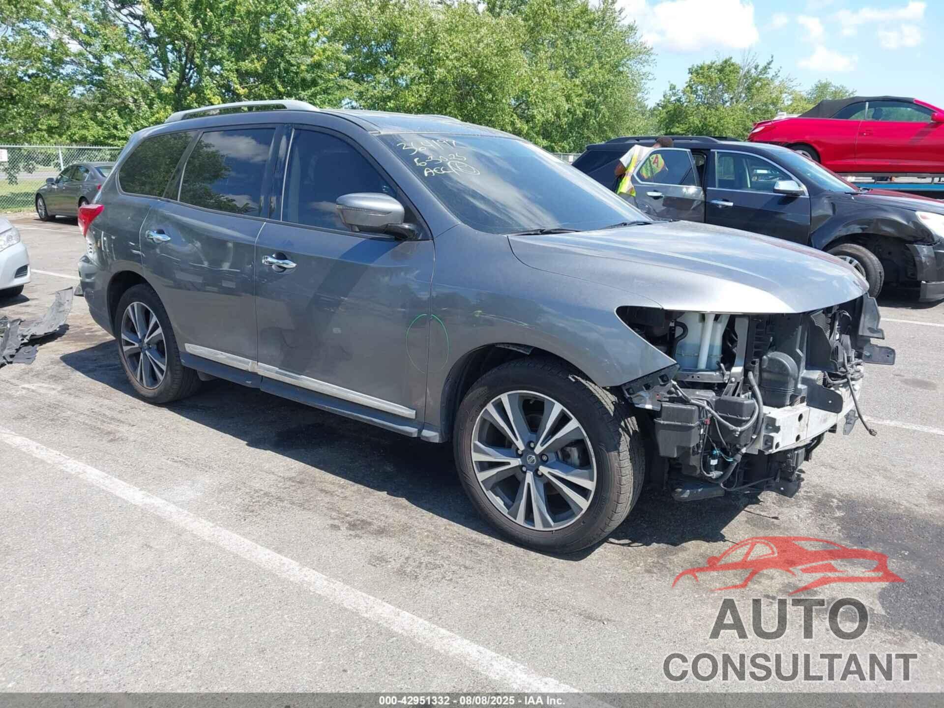 NISSAN PATHFINDER 2019 - 5N1DR2MM4KC629290
