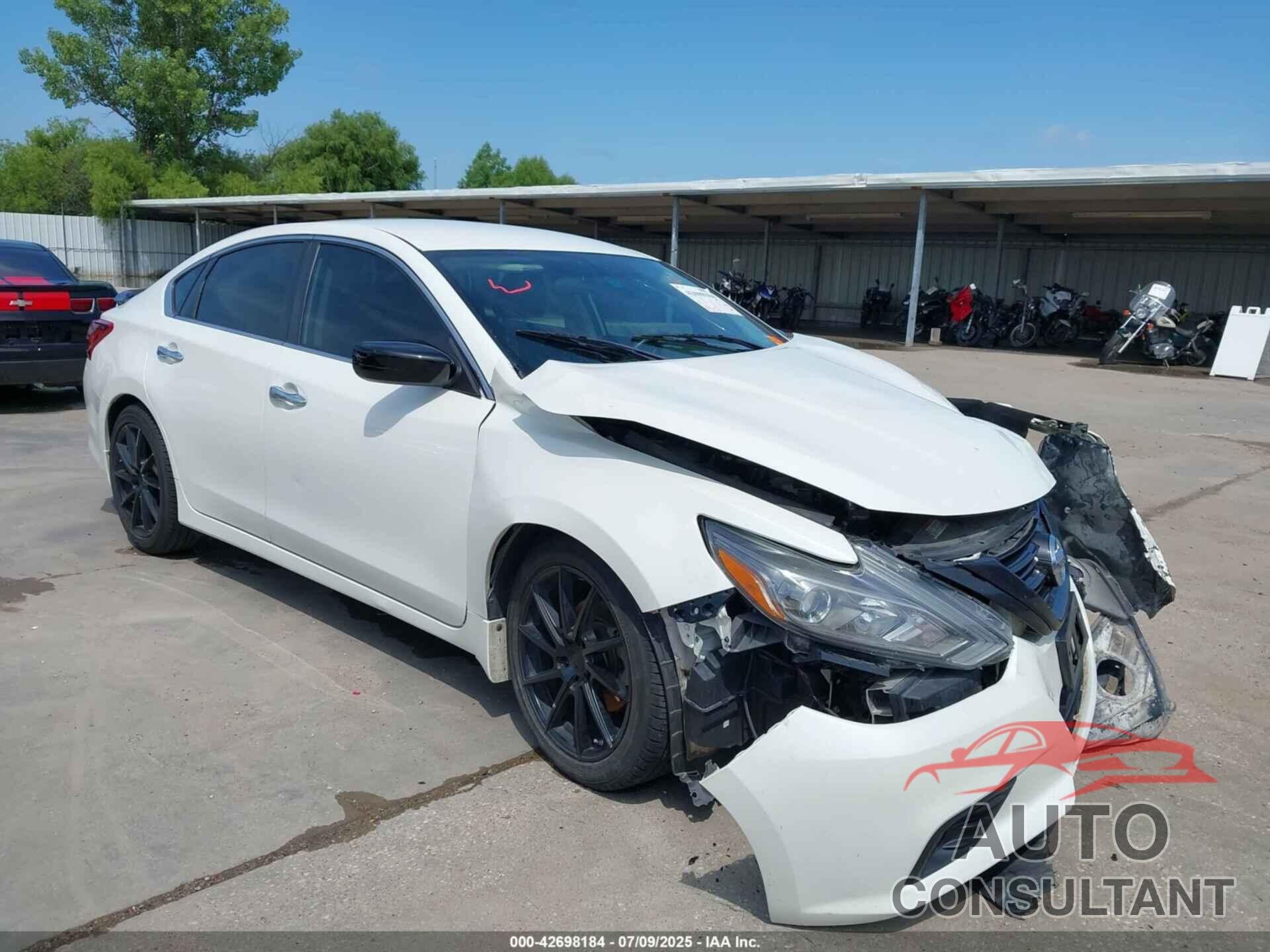 NISSAN ALTIMA 2018 - 1N4AL3APXJC268441