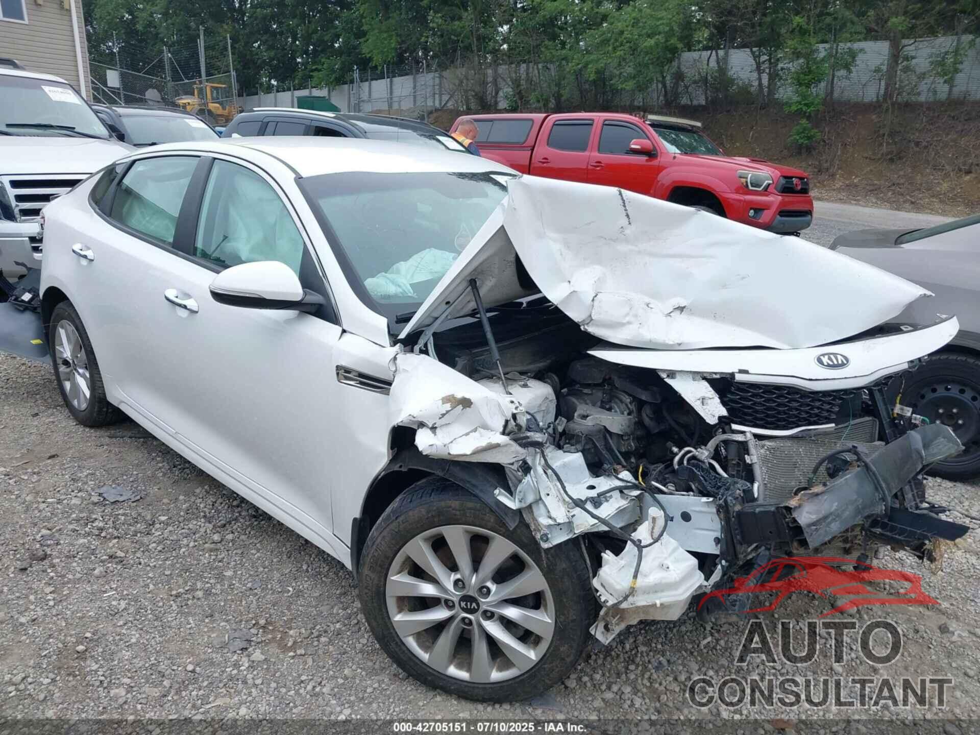 KIA OPTIMA 2018 - 05XXGT432JG273594