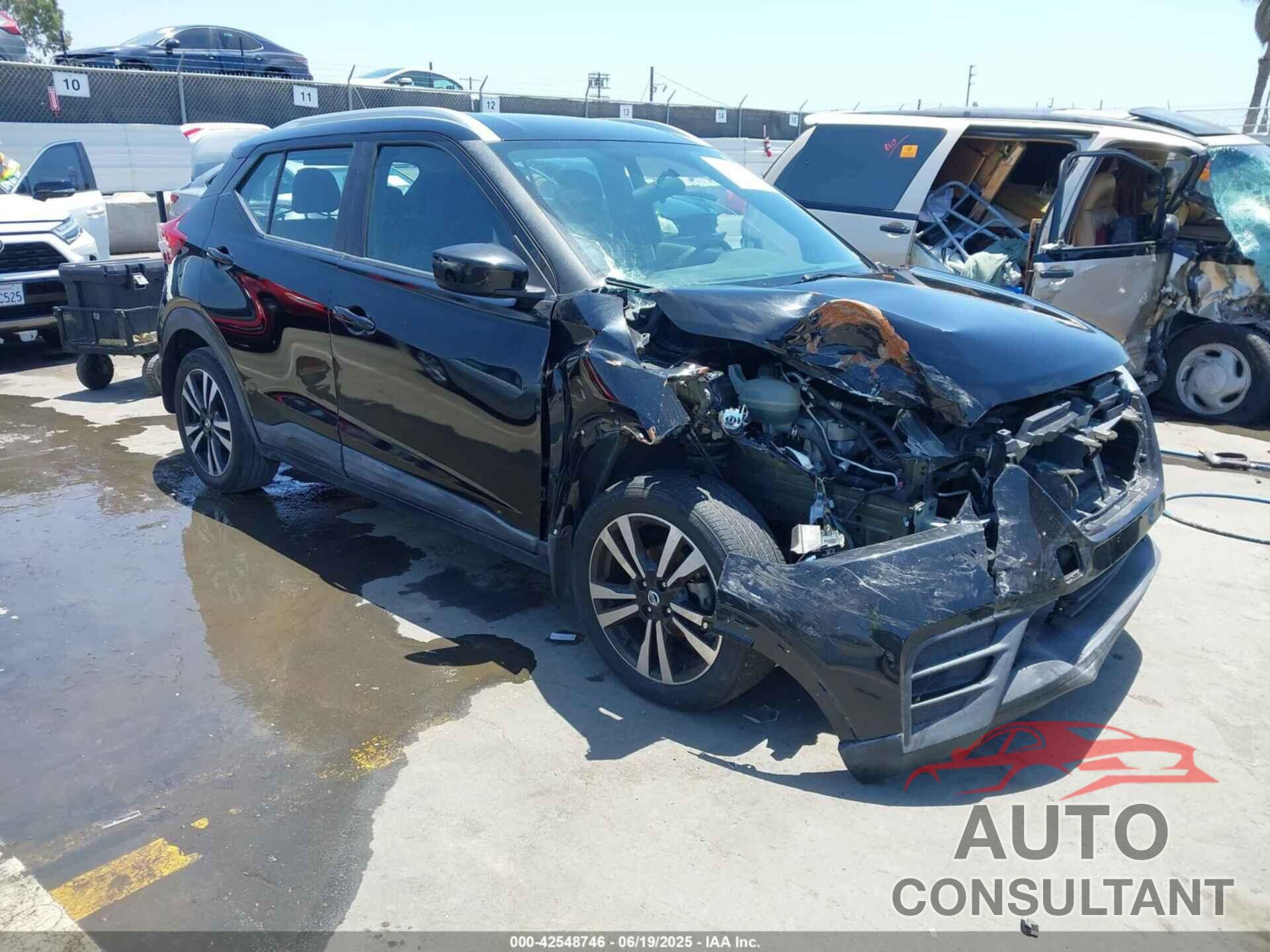 NISSAN KICKS 2019 - 3N1CP5CU5KL497026