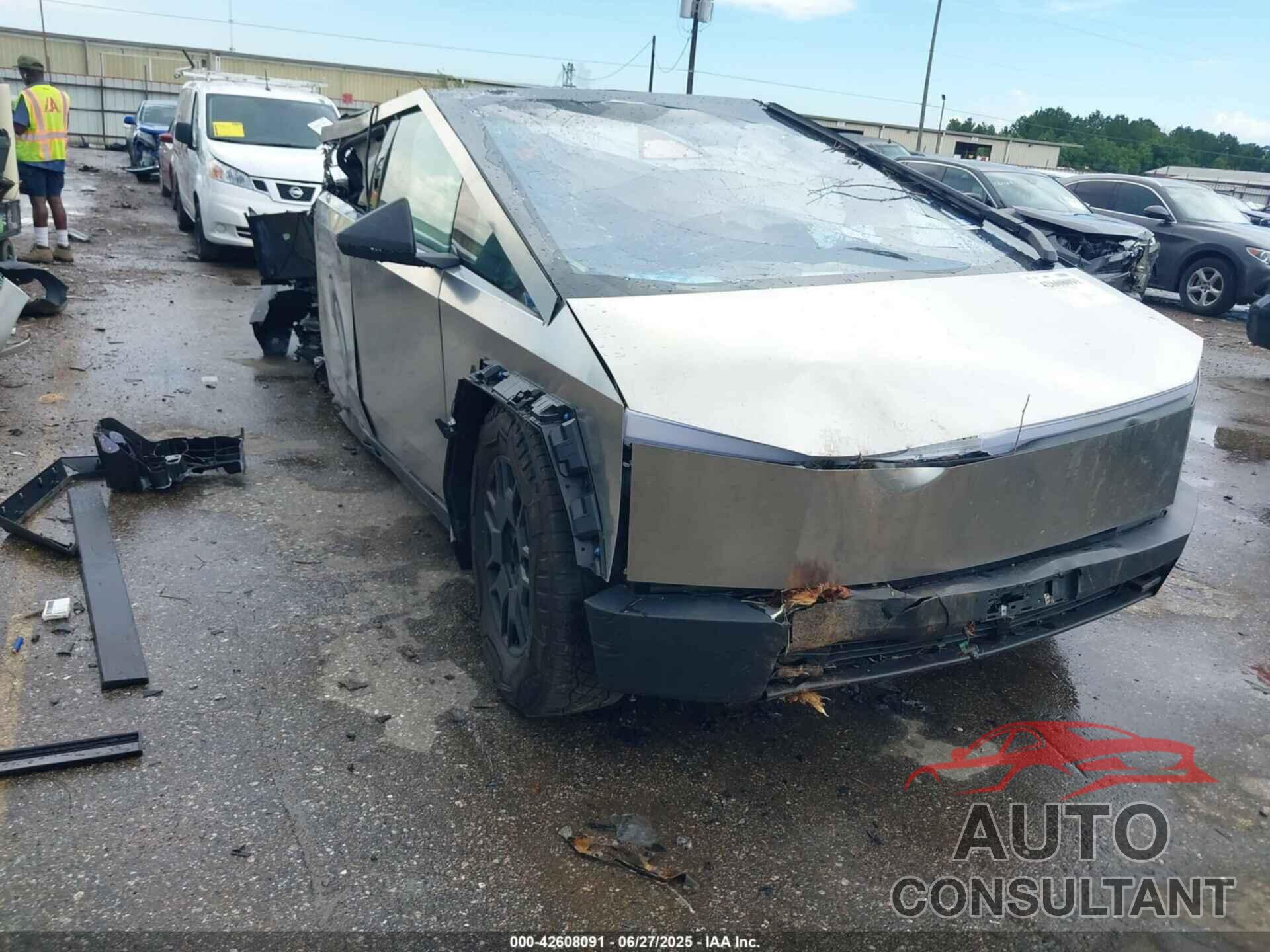 TESLA CYBERTRUCK 2024 - 7G2CEHEE7RA056639