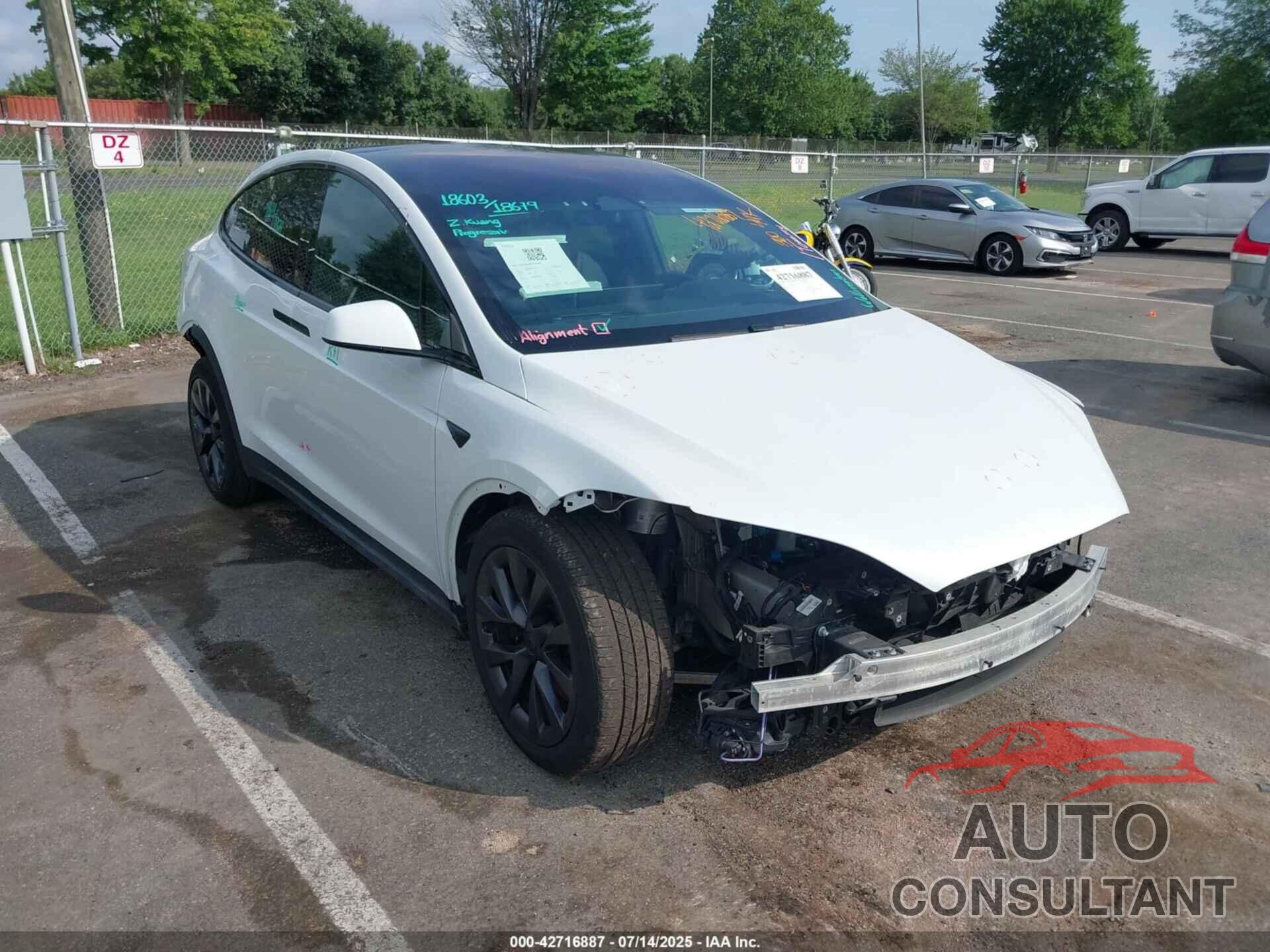 TESLA MODEL X 2023 - 7SAXCAE58PF365234