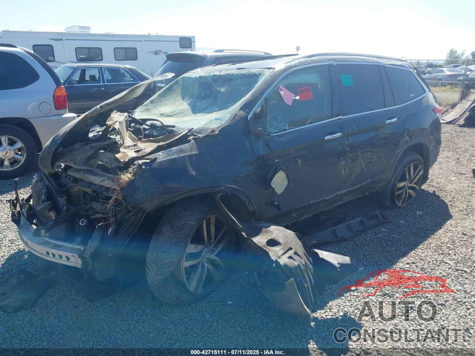 HONDA PILOT 2017 - 5FNYF6H06HB015950
