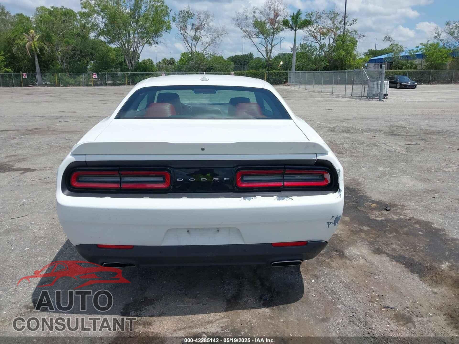 DODGE CHALLENGER 2017 - 2C3CDZAG4HH572900
