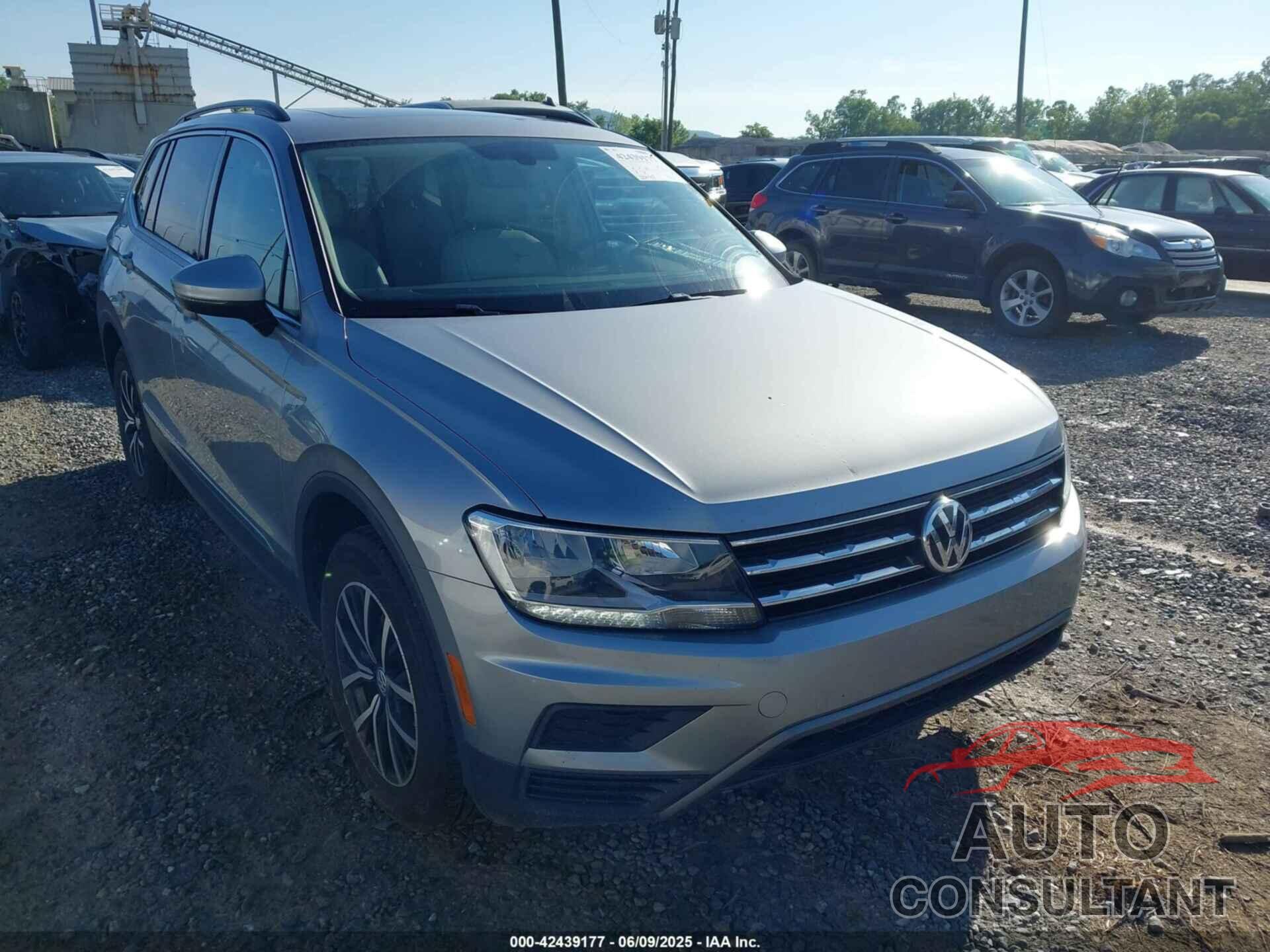 VOLKSWAGEN TIGUAN 2021 - 3VV2B7AX9MM073427