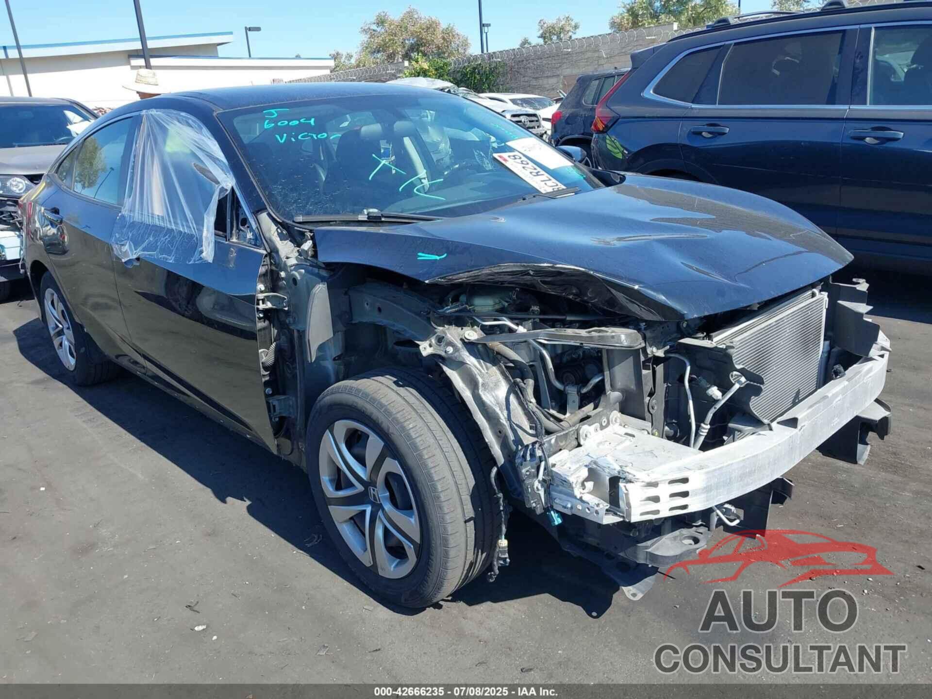 HONDA CIVIC 2018 - 2HGFC2F56JH548227