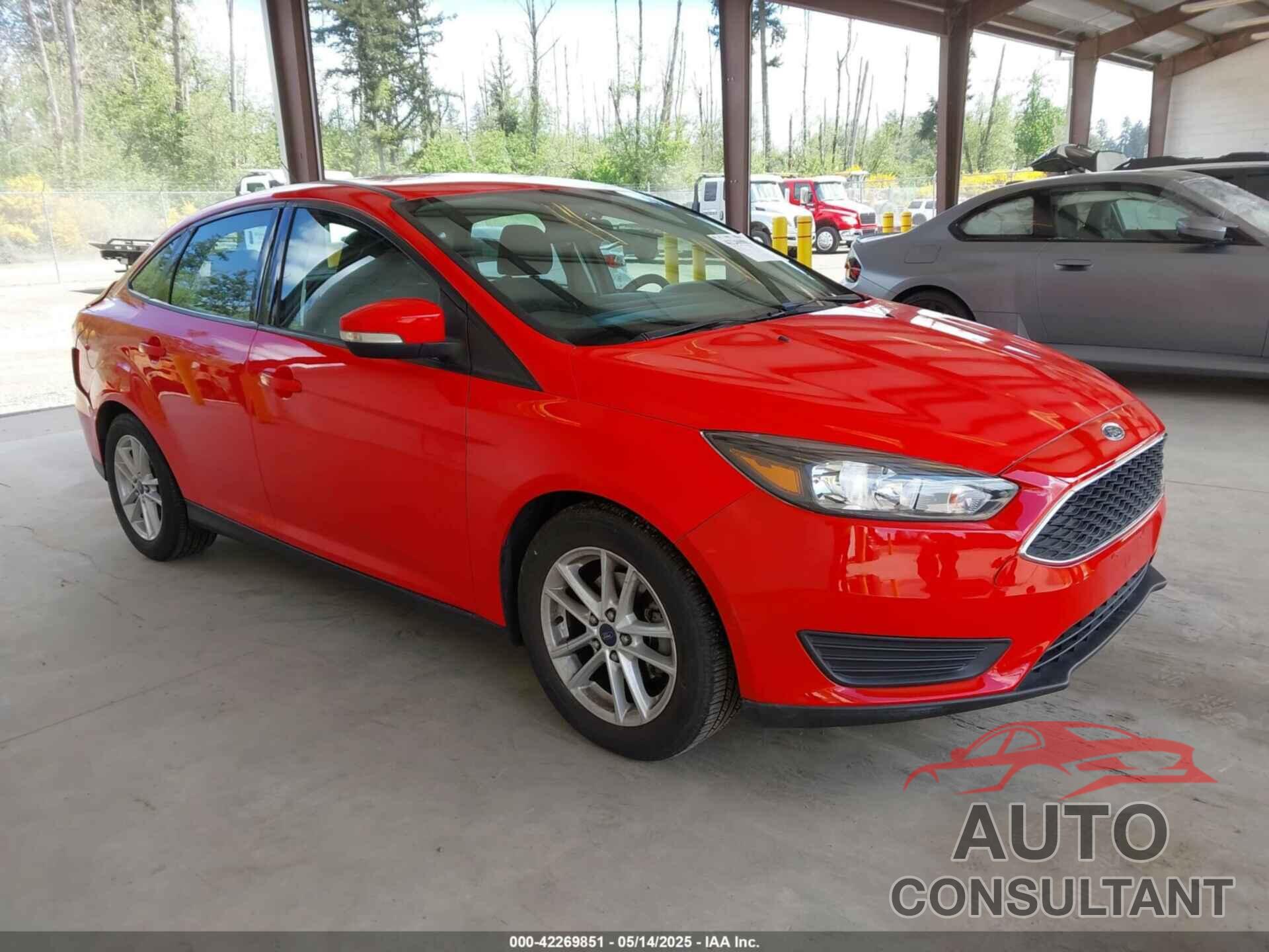 FORD FOCUS 2015 - 1FADP3F21FL295467
