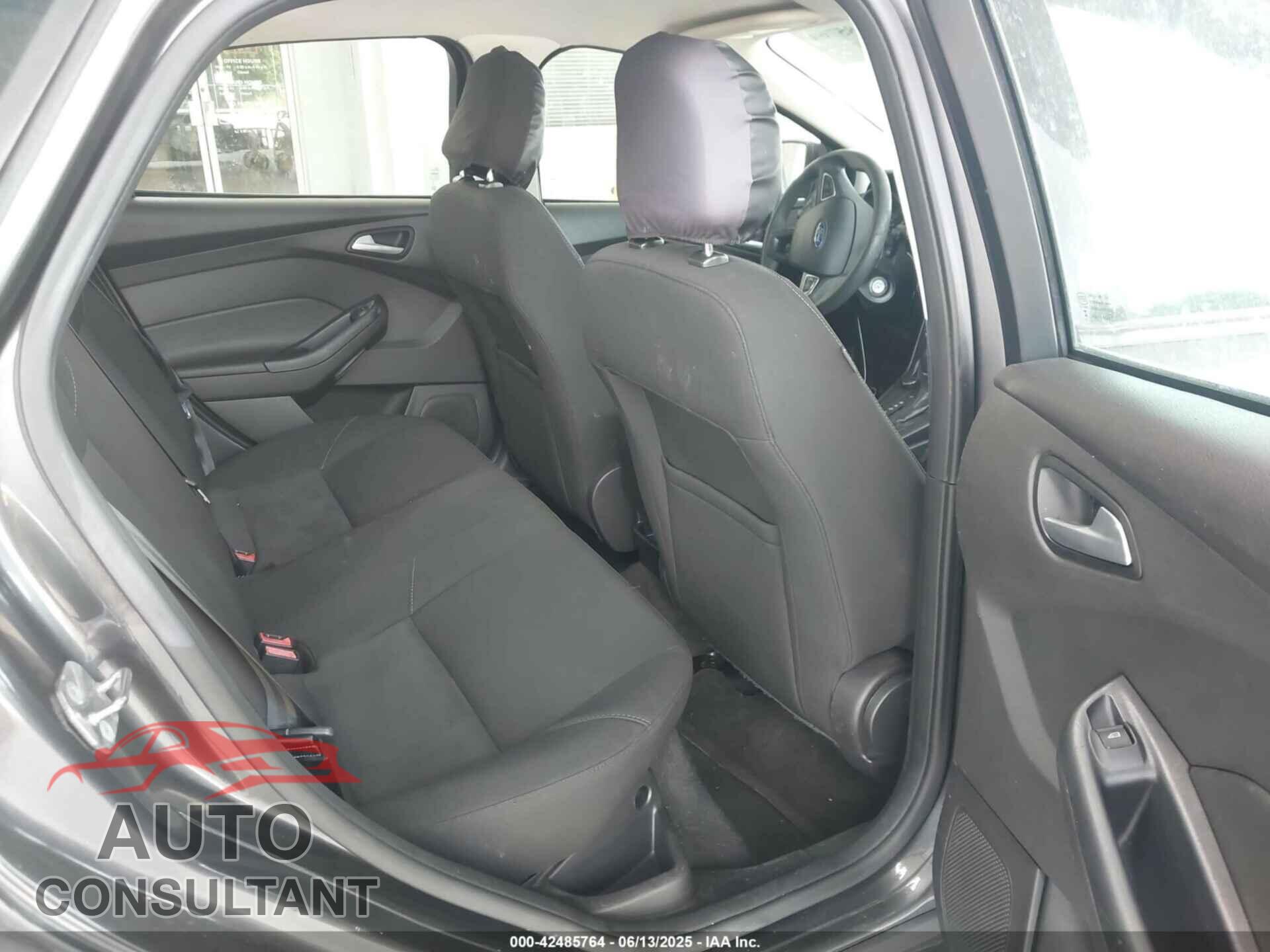 FORD FOCUS 2016 - 1FADP3F25GL234897