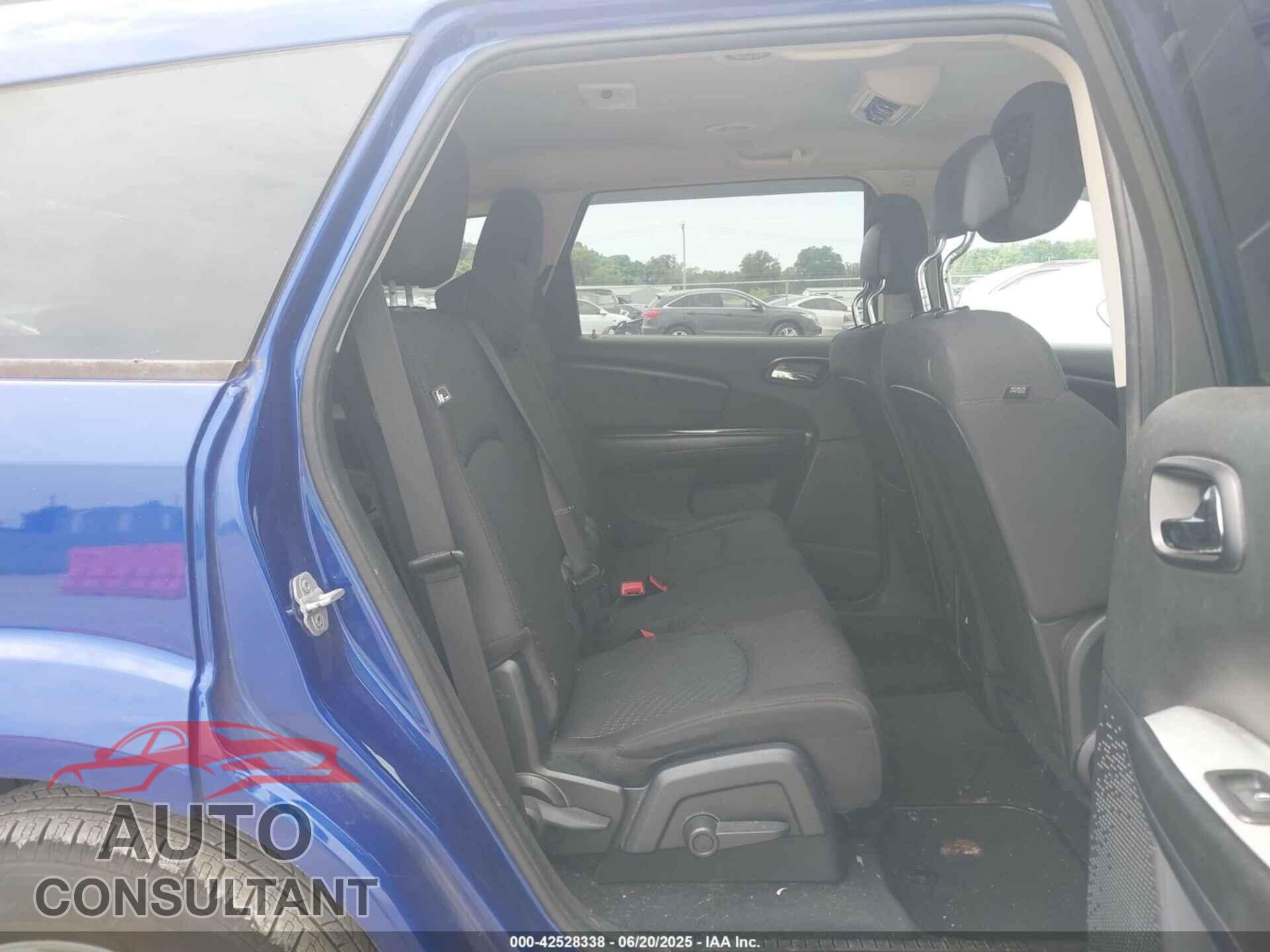 DODGE JOURNEY 2012 - 3C4PDCBB0CT323362