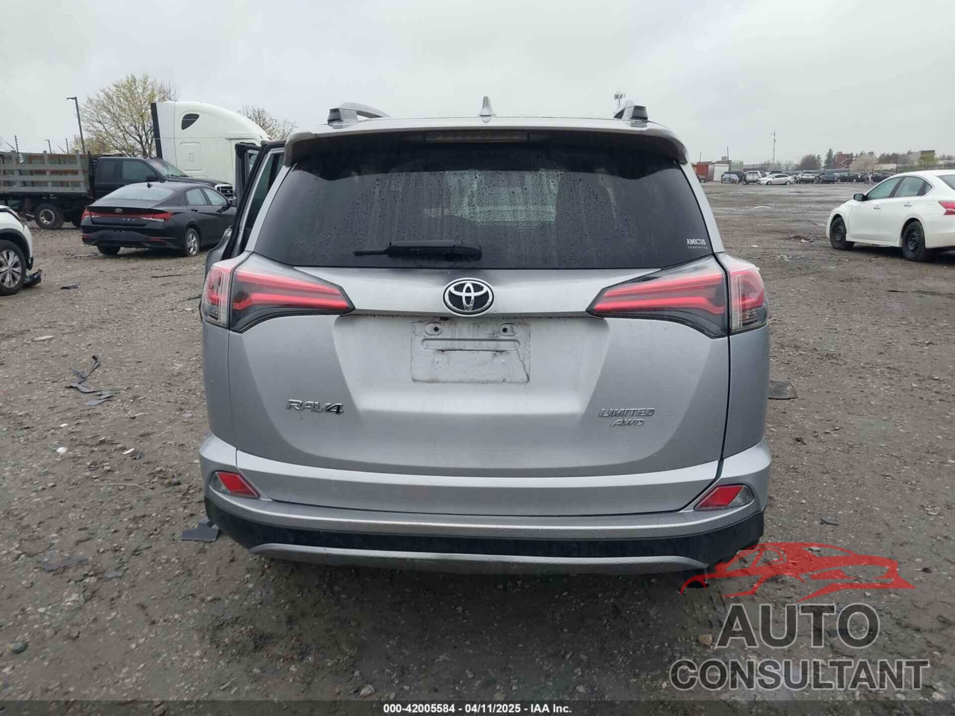 TOYOTA RAV4 2017 - 2T3DFREV4HW576142