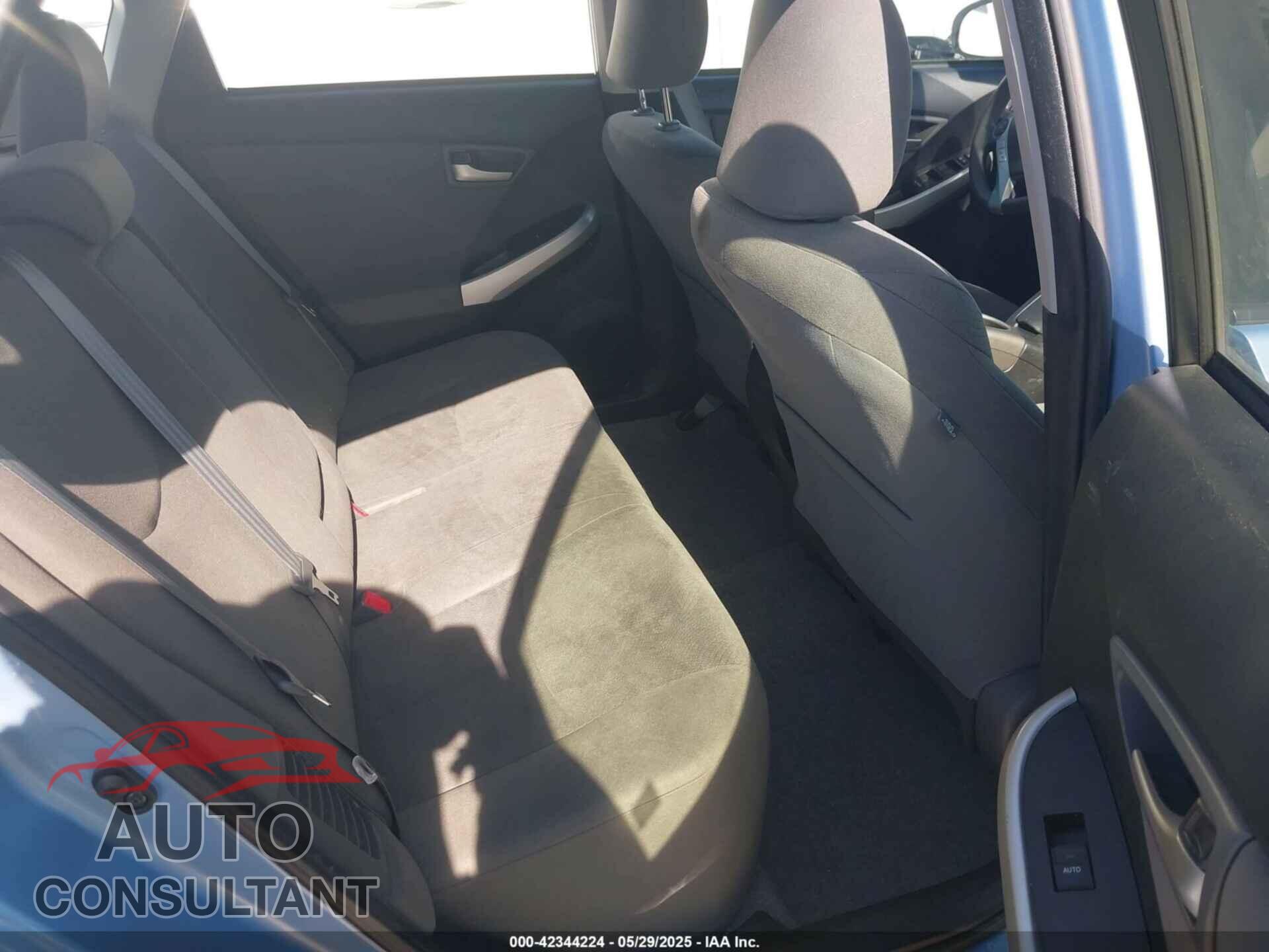 TOYOTA PRIUS PLUG-IN 2014 - JTDKN3DP4E3060596