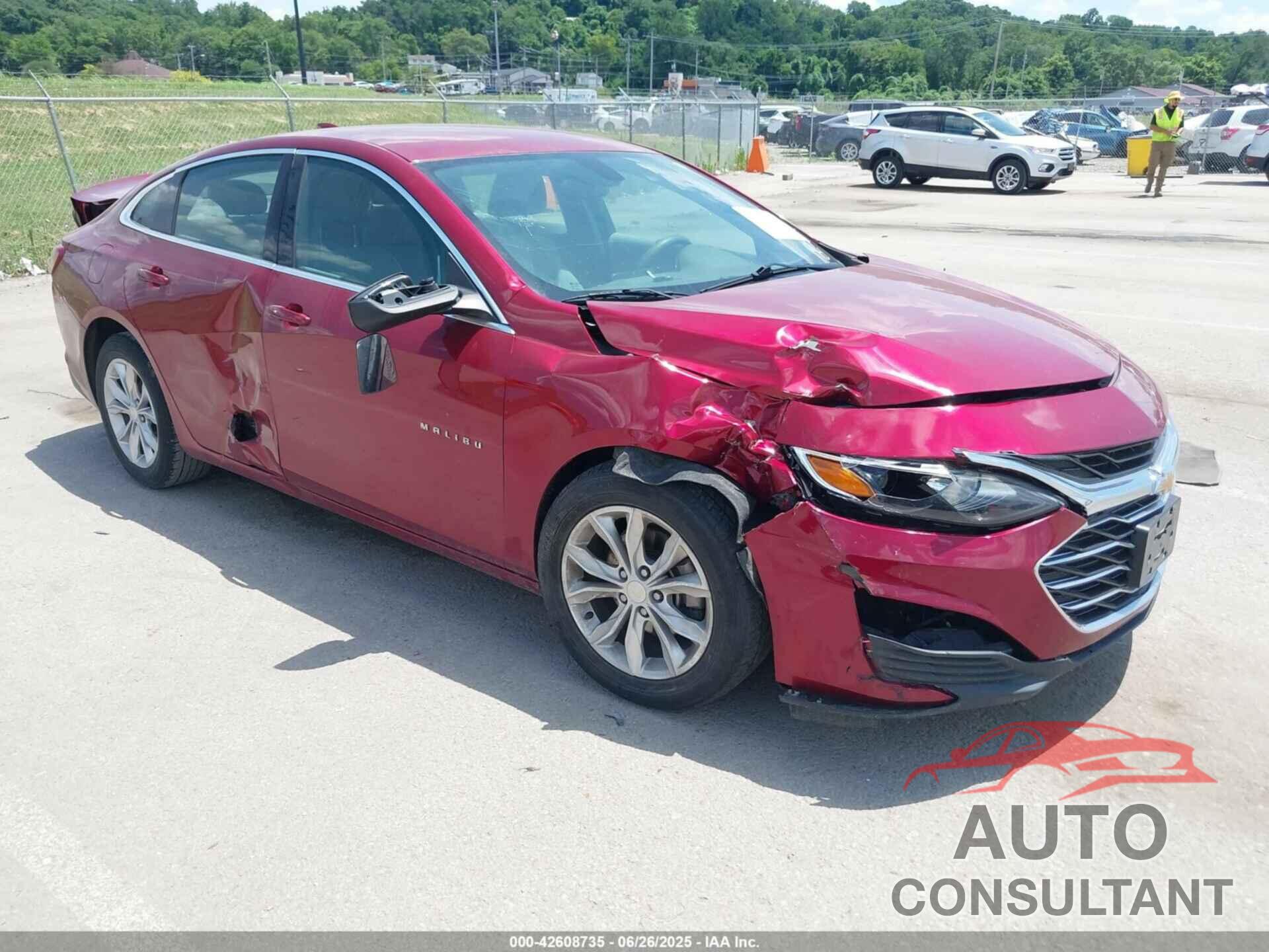 CHEVROLET MALIBU 2019 - 1G1ZD5ST2KF135344