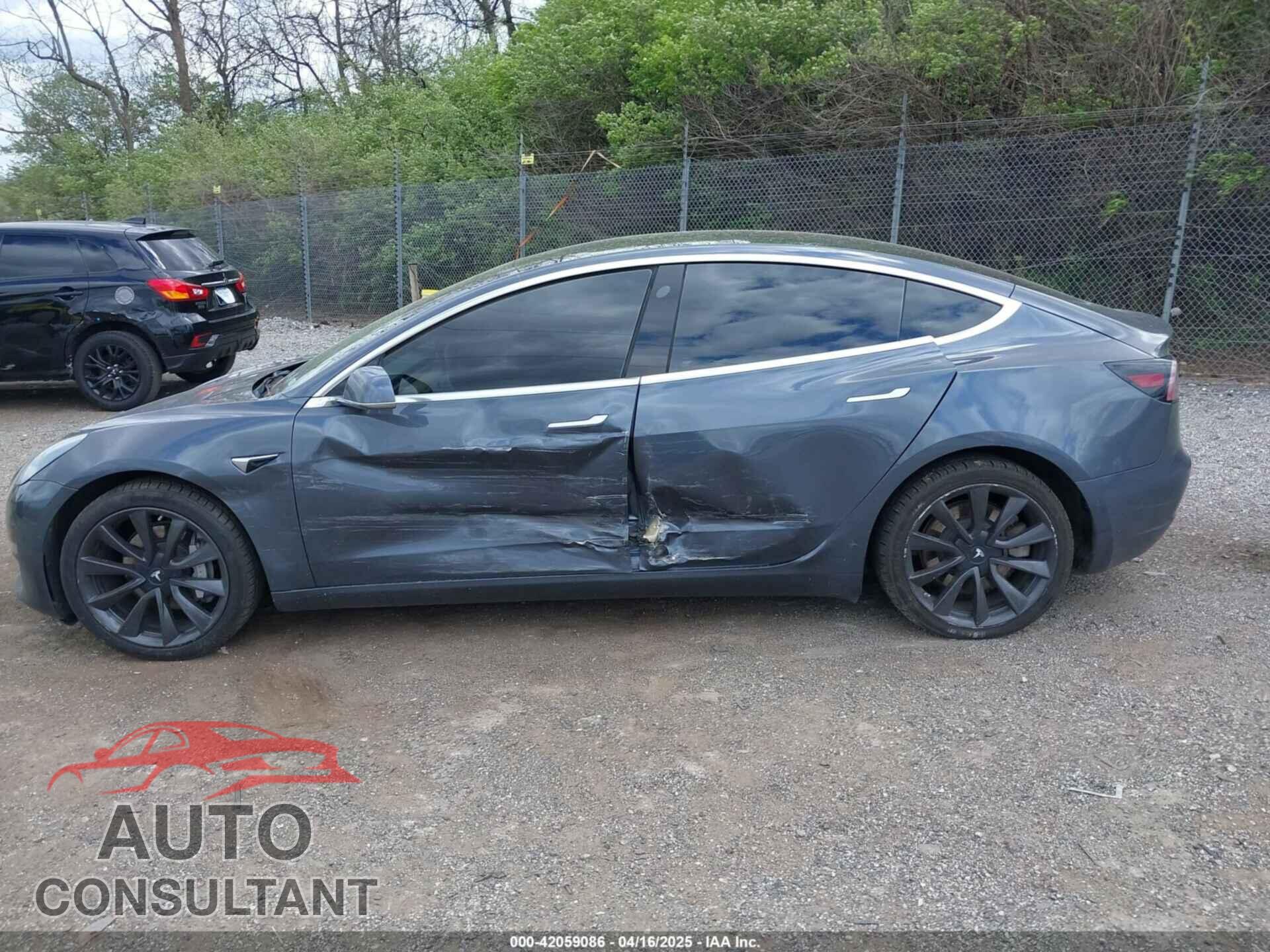 TESLA MODEL 3 2020 - 5YJ3E1EB2LF646449
