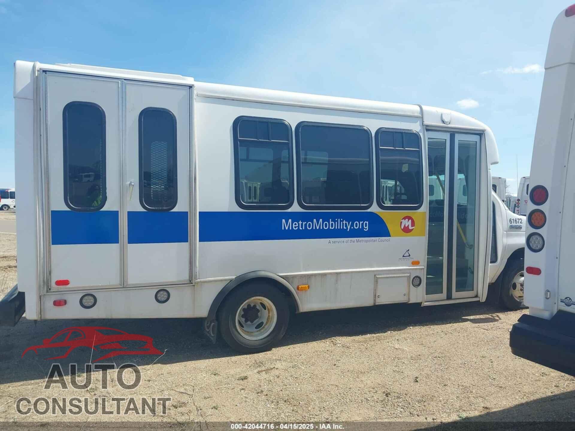 FORD E-450 CUTAWAY 2018 - 1FDFE4FS2JDC33184