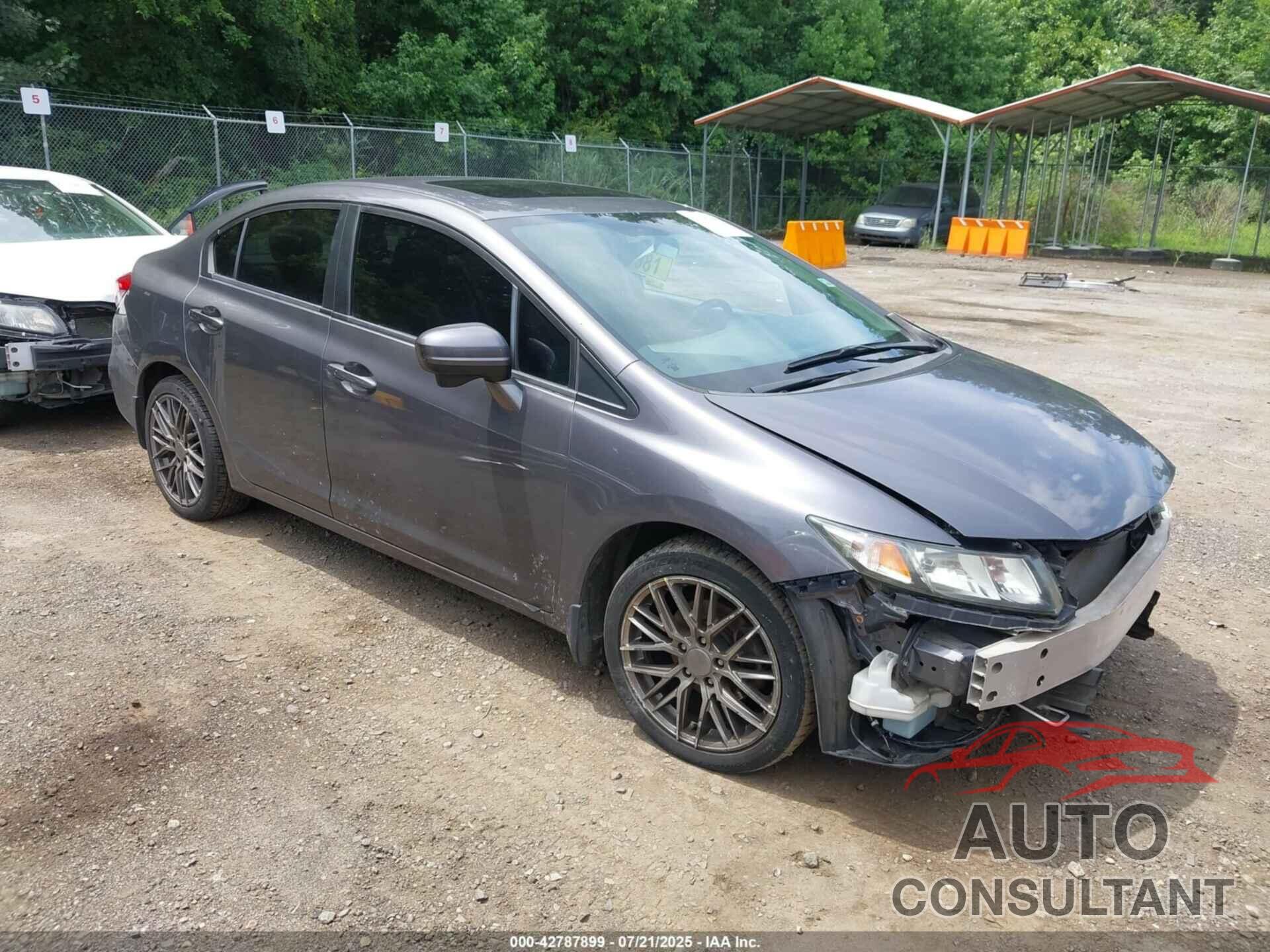 HONDA CIVIC 2015 - 2HGFB2F93FH527851