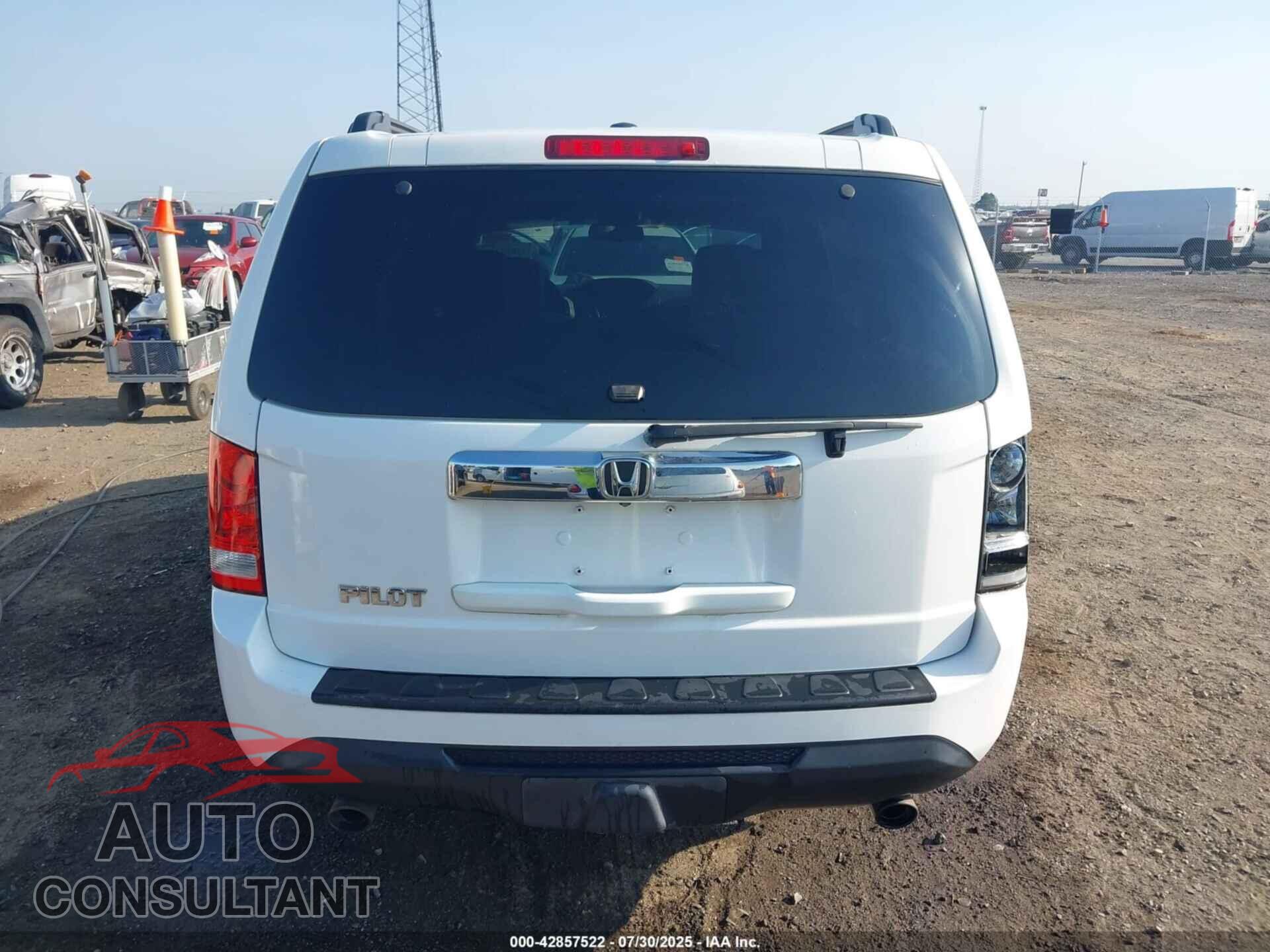 HONDA PILOT 2013 - 5FNYF3H64DB042979