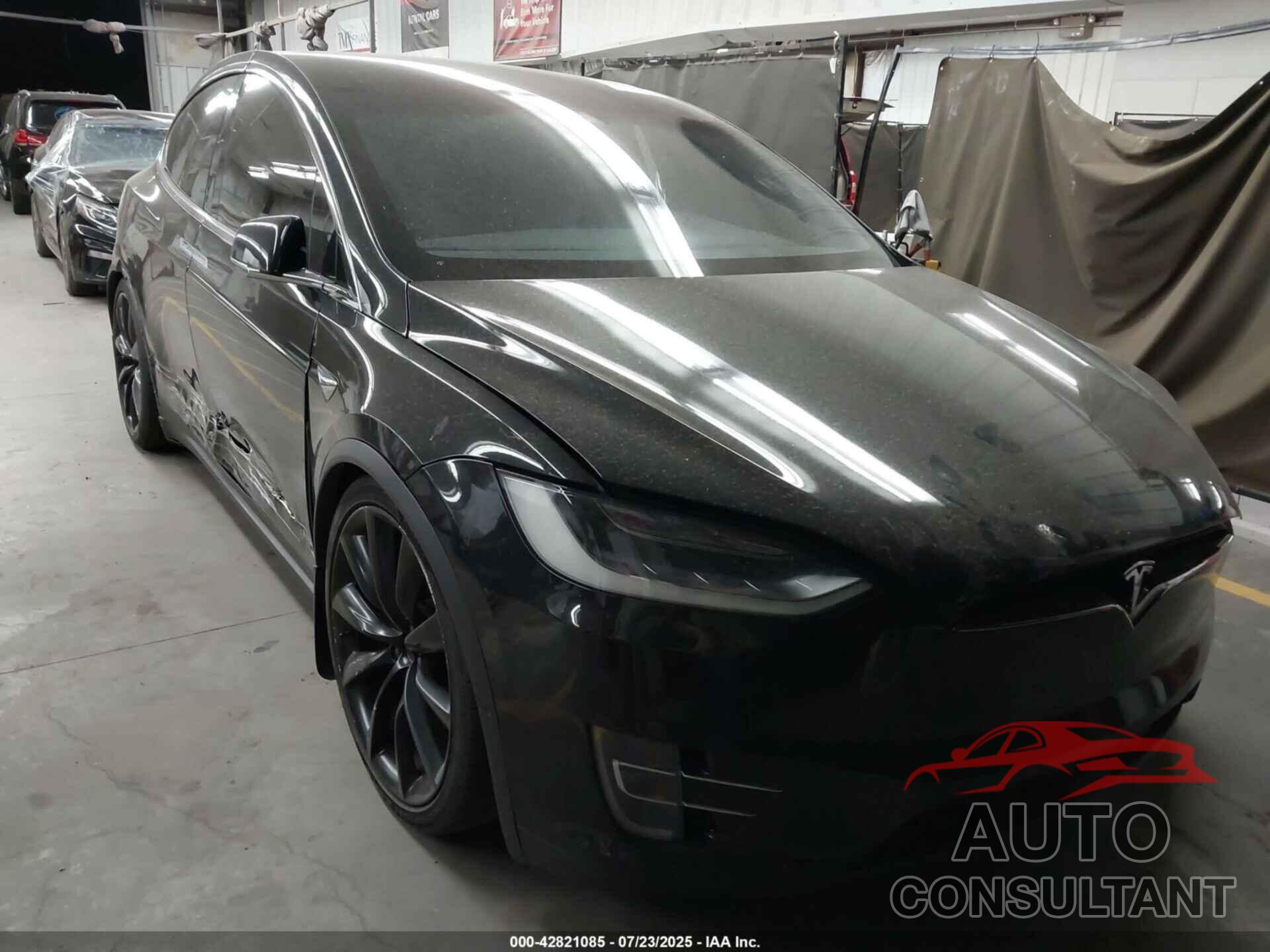 TESLA MODEL X 2017 - 5YJXCDE25HF044712