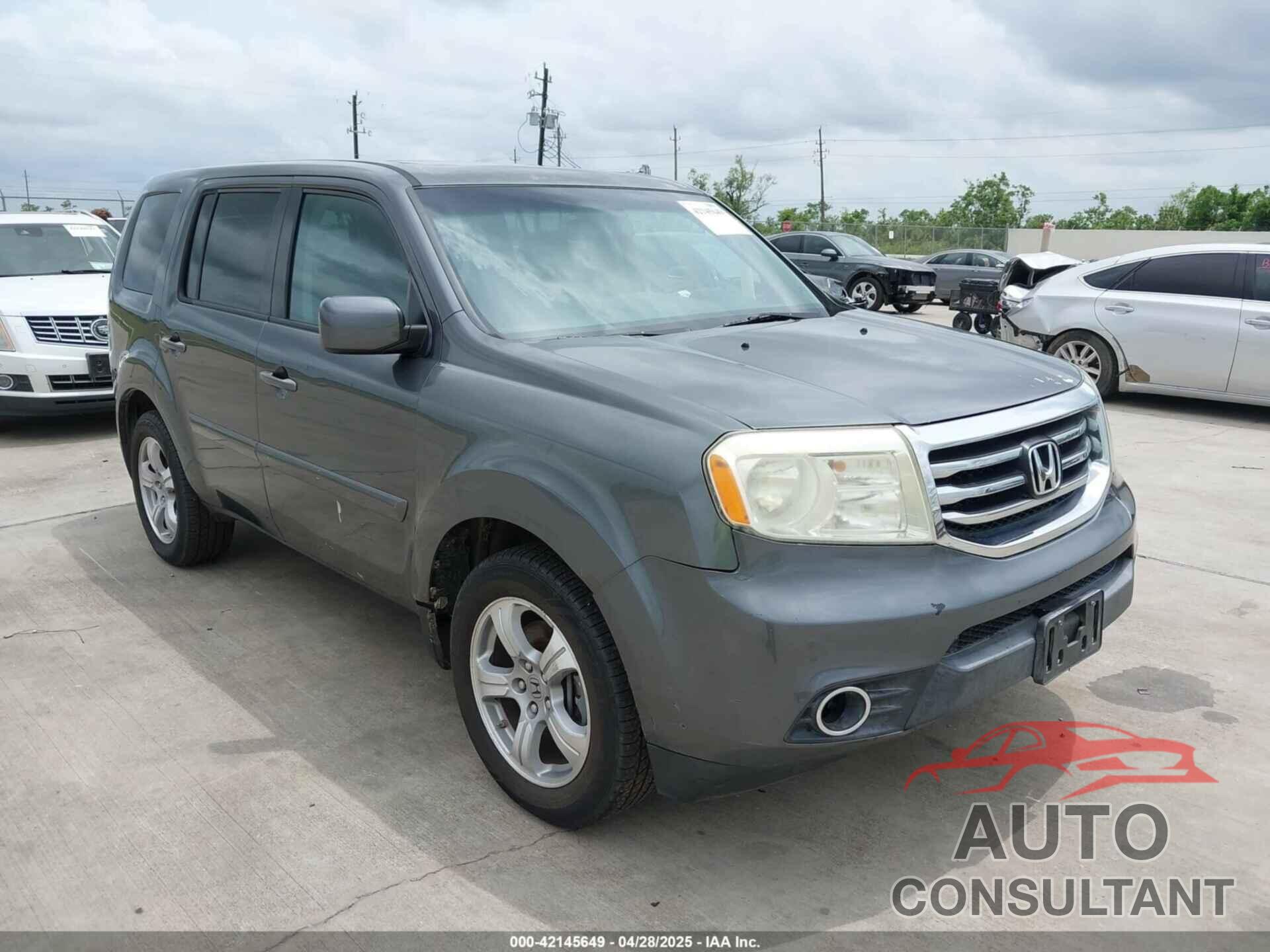 HONDA PILOT 2013 - 5FNYF3H51DB002883