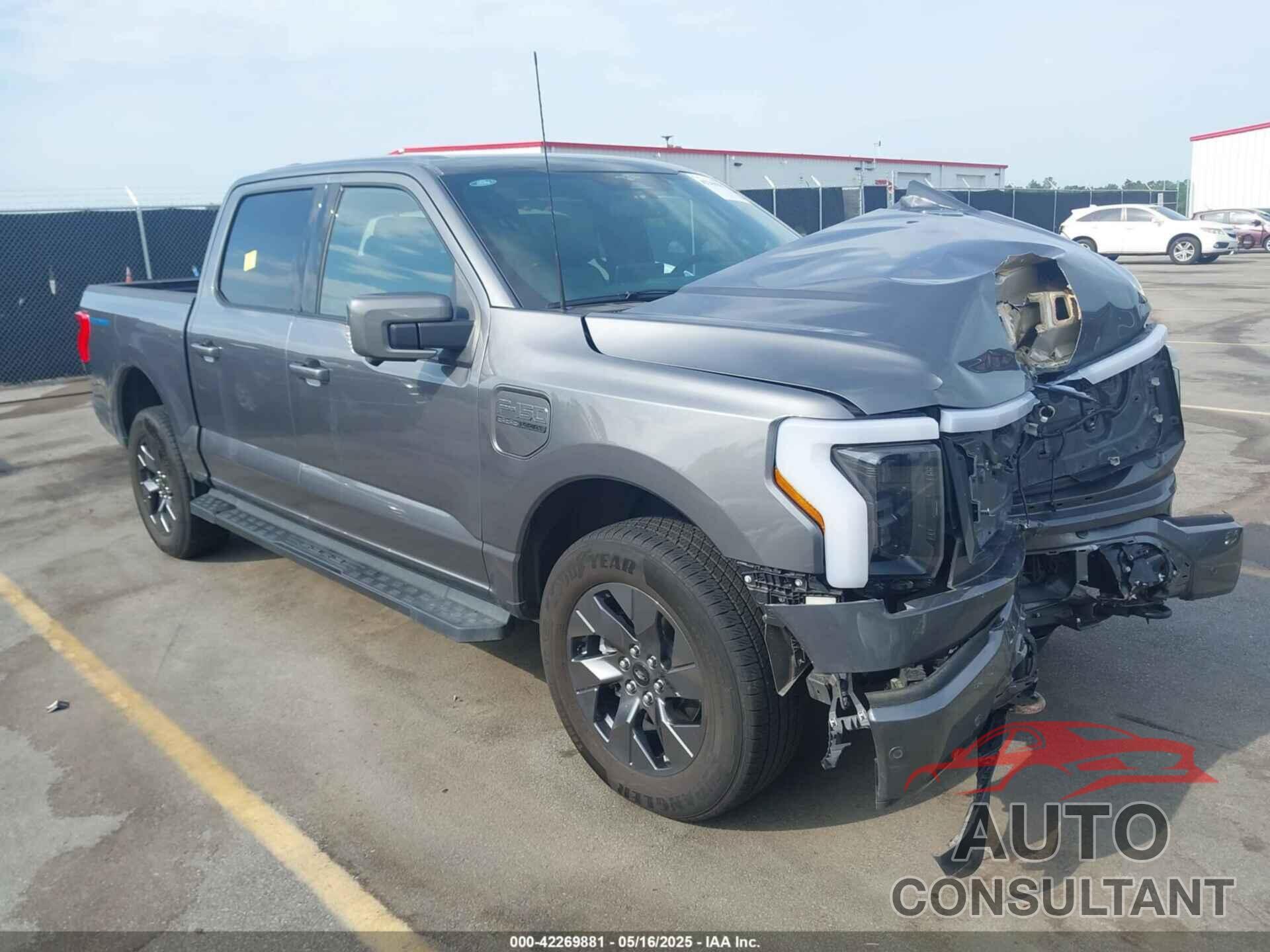 FORD F-150 LIGHTNING 2023 - 1FT6W1EVXPWG49668