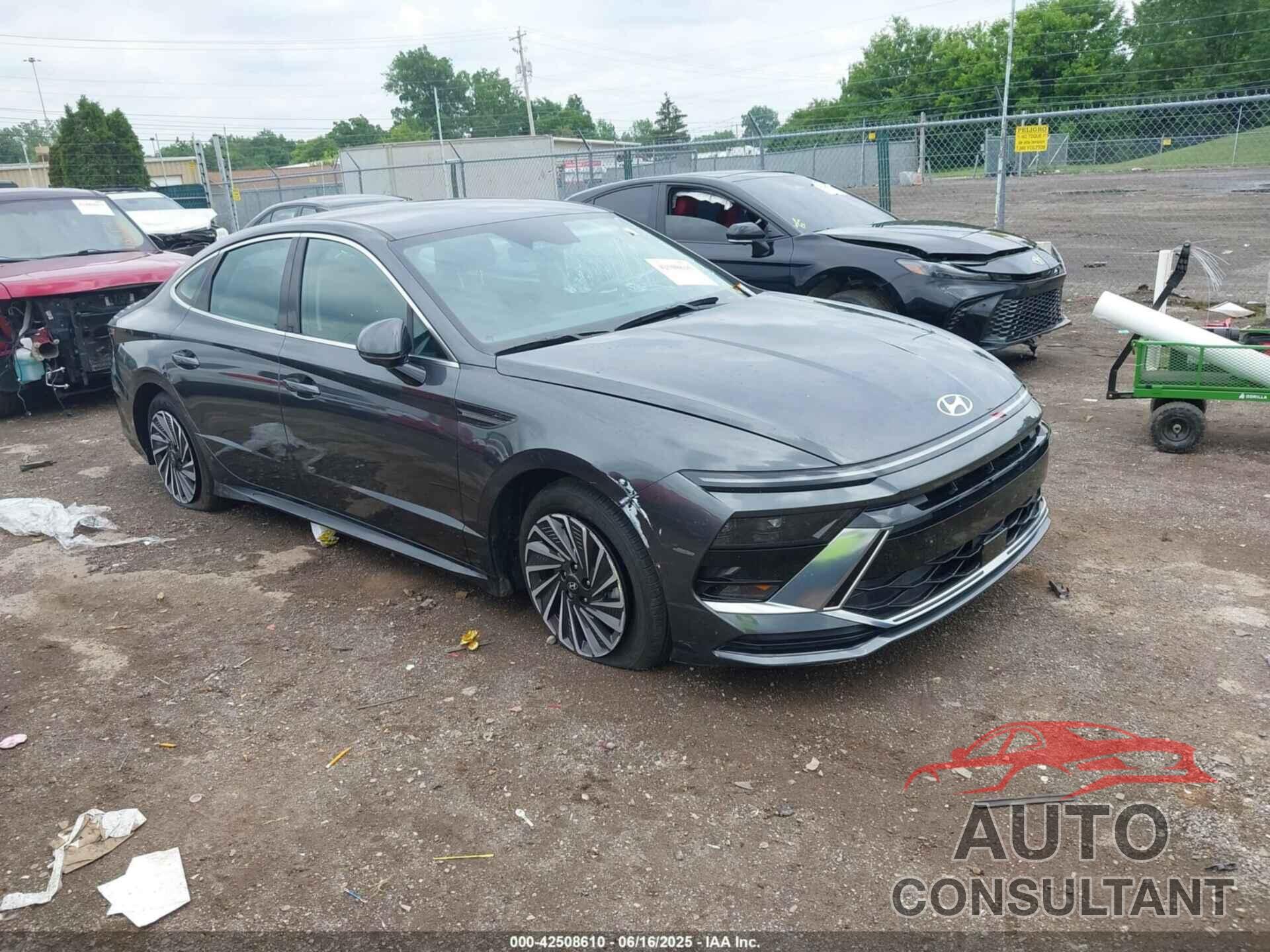 HYUNDAI SONATA HYBRID 2024 - KMHL34JJ5RA098531