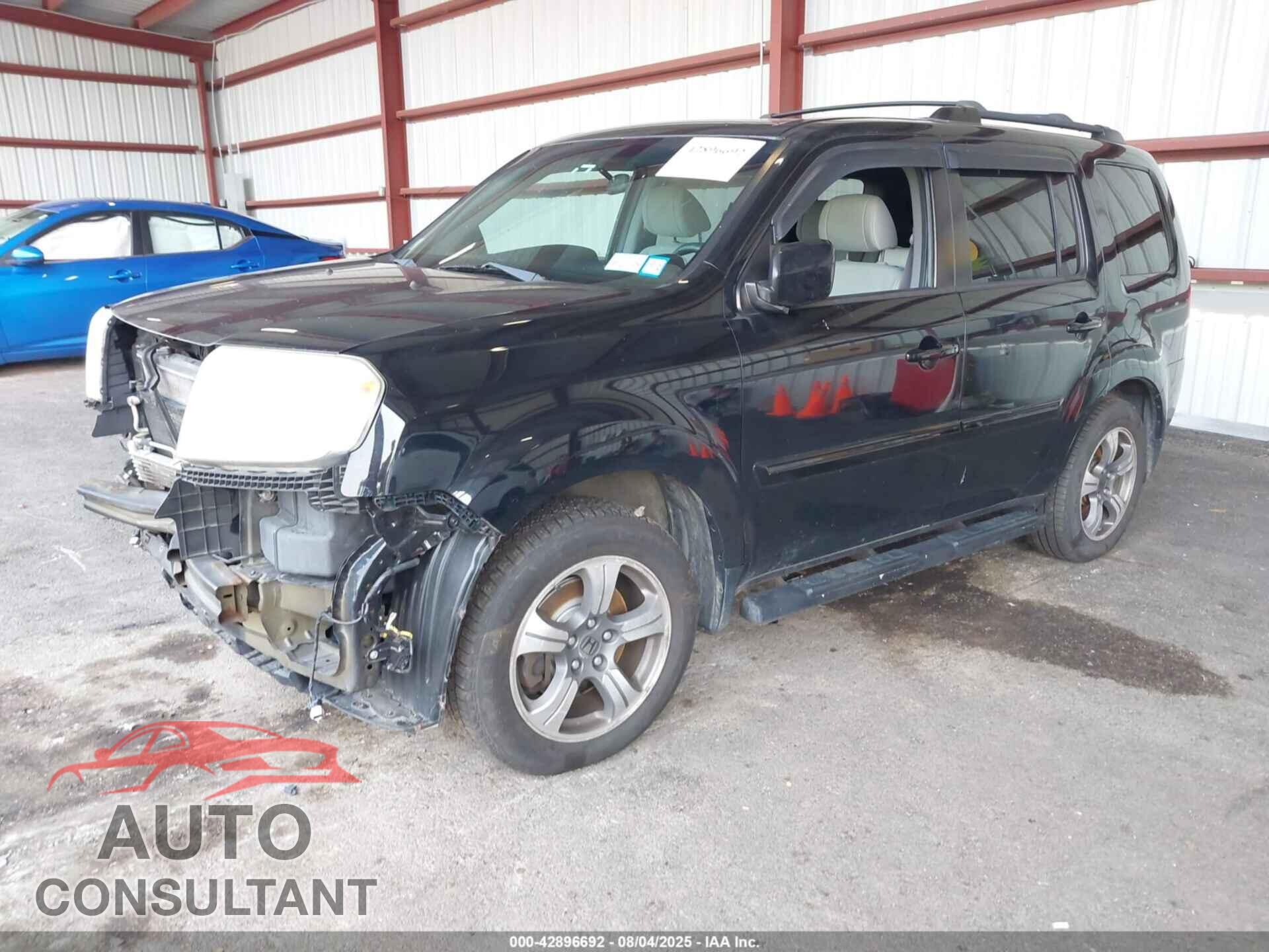 HONDA PILOT 2015 - 5FNYF4H33FB048111
