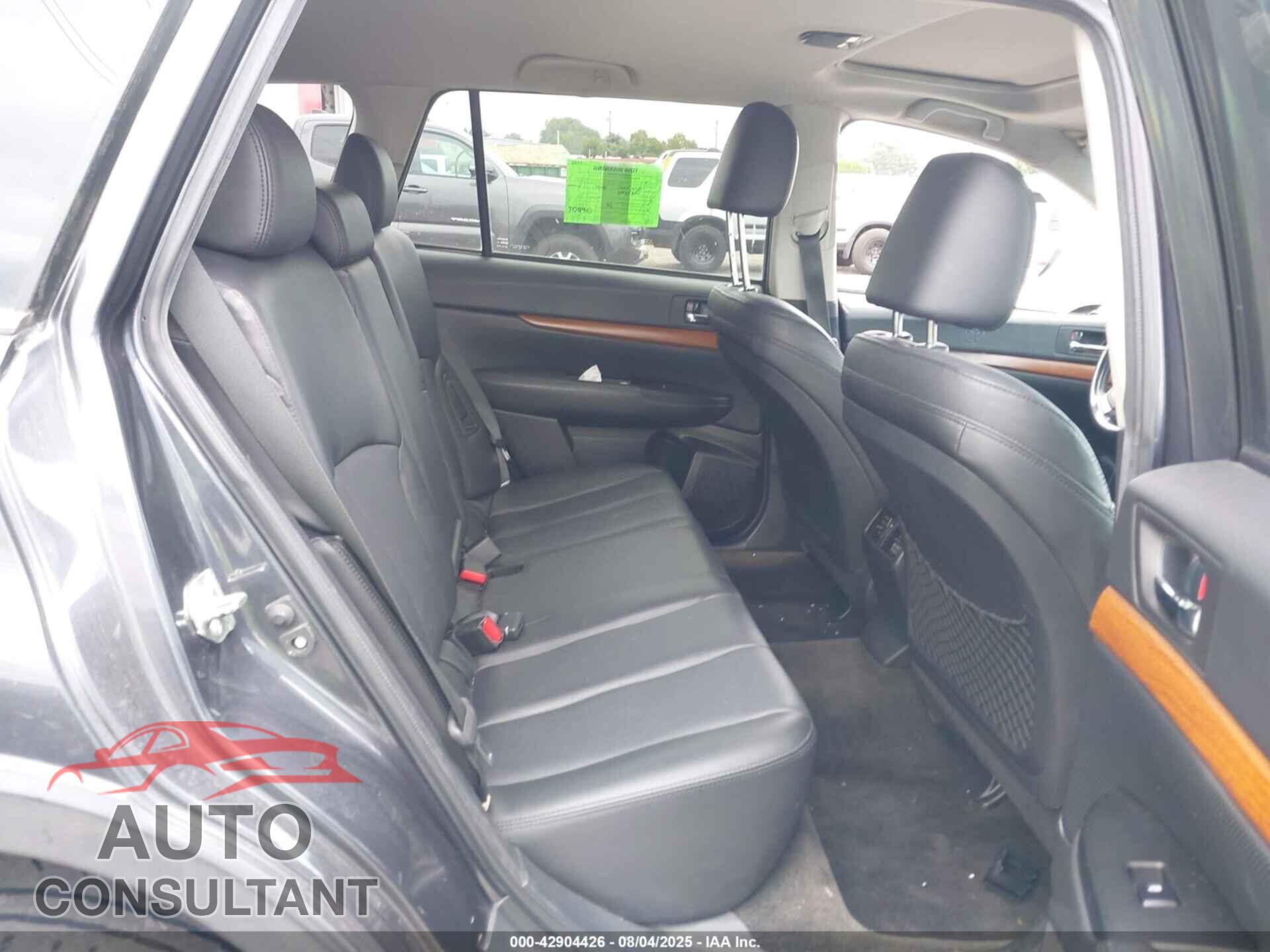 SUBARU OUTBACK 2013 - 4S4BRBKC8D3293308