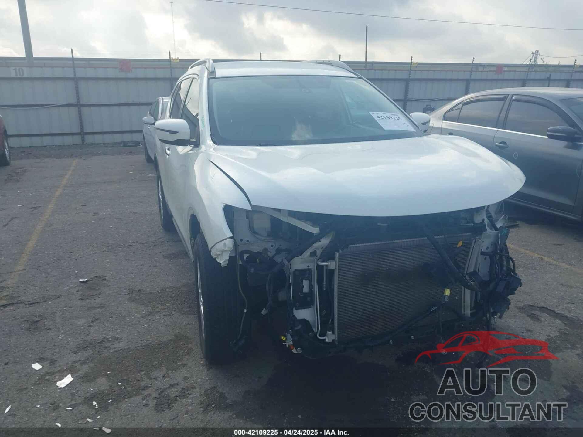 NISSAN ROGUE 2018 - 5N1AT2MT3JC742545
