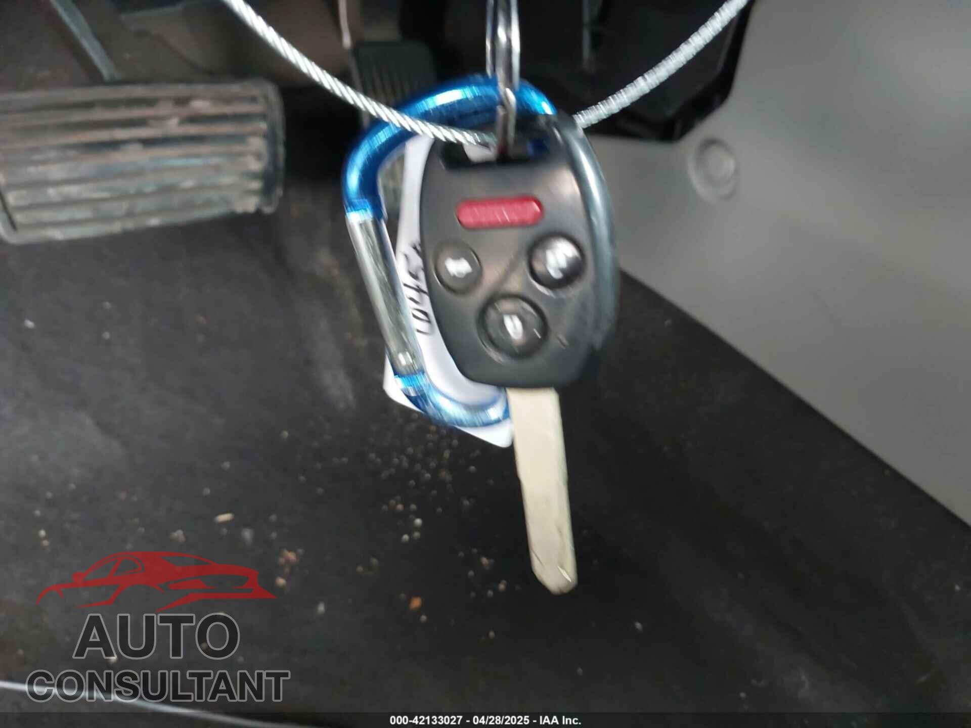 HONDA CIVIC 2012 - 19XFB2F58CE308256