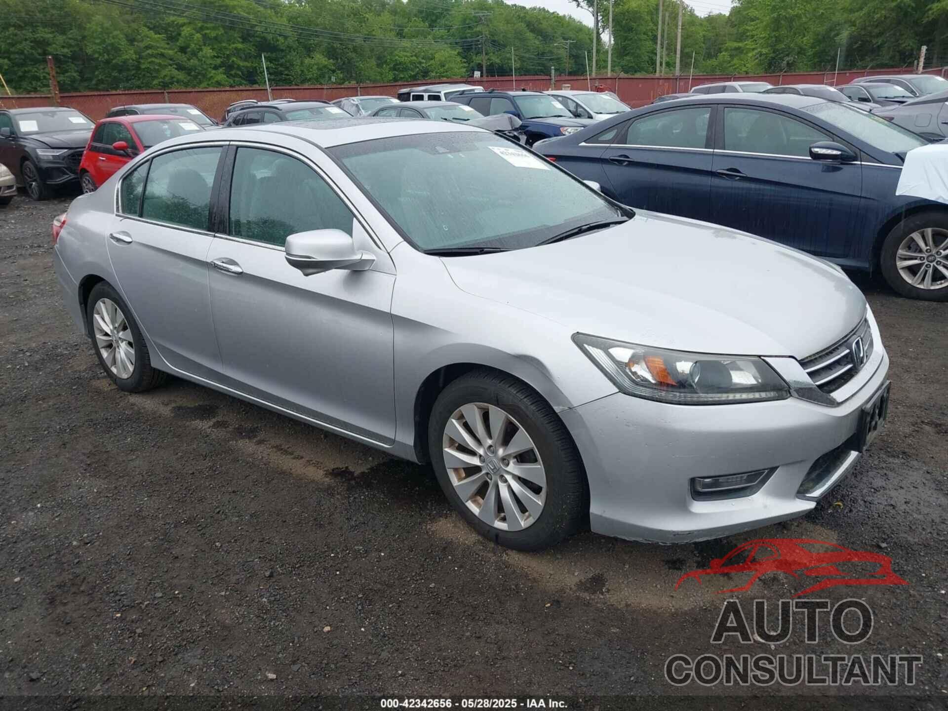 HONDA ACCORD 2013 - 1HGCR2F81DA057787