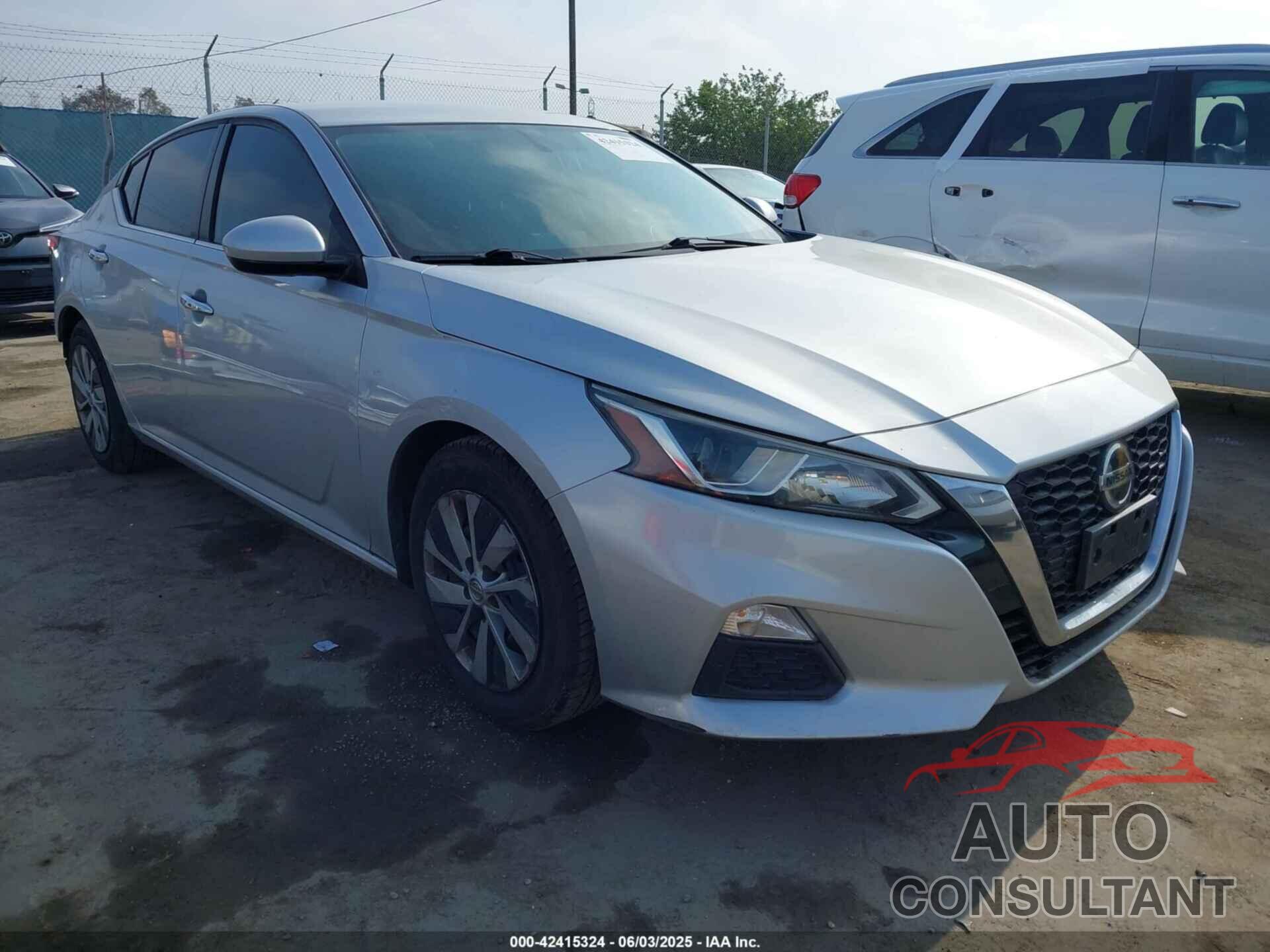 NISSAN ALTIMA 2019 - 1N4BL4BV0KC239913