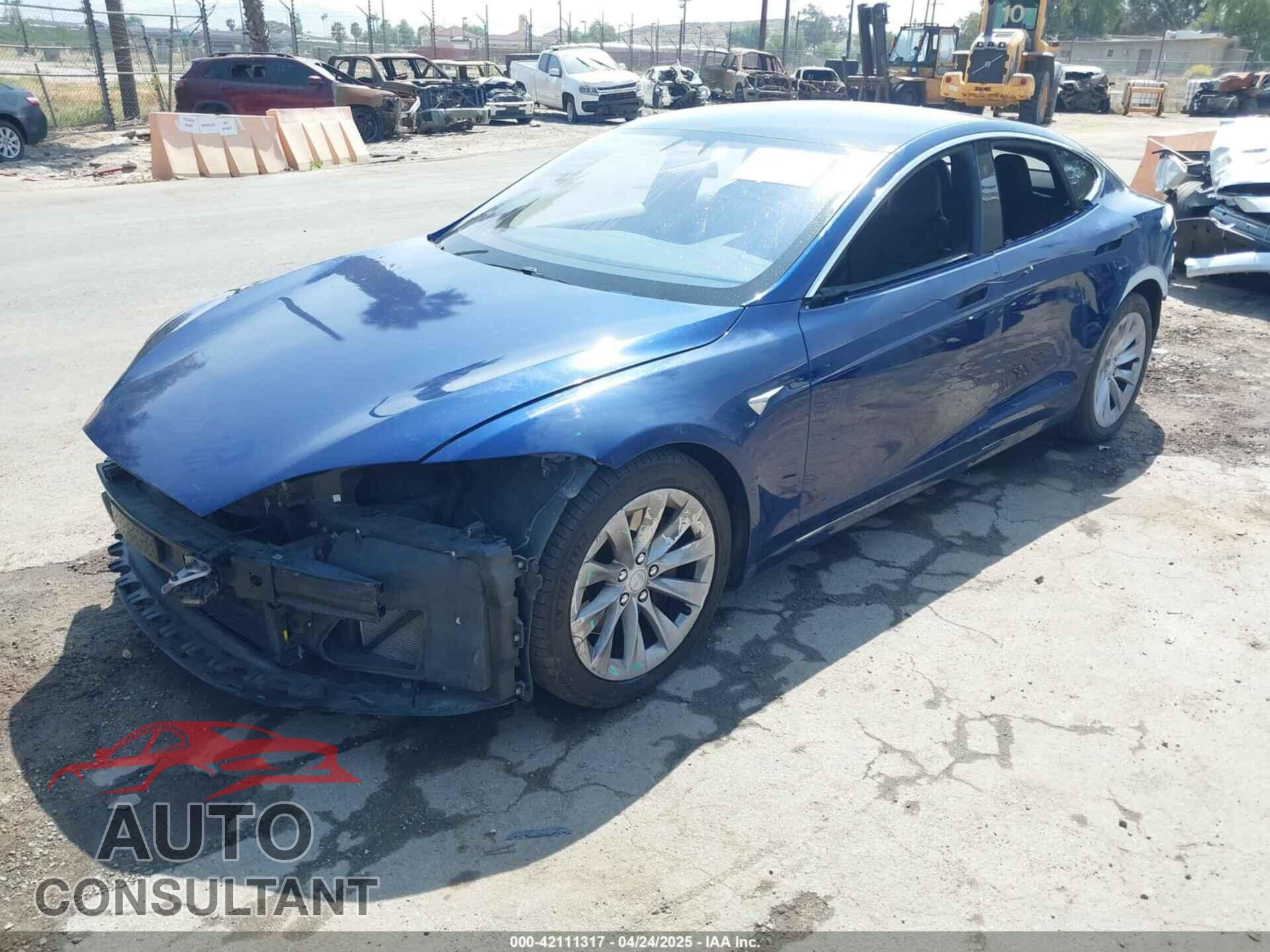 TESLA MODEL S 2017 - 5YJSA1E20HF208771