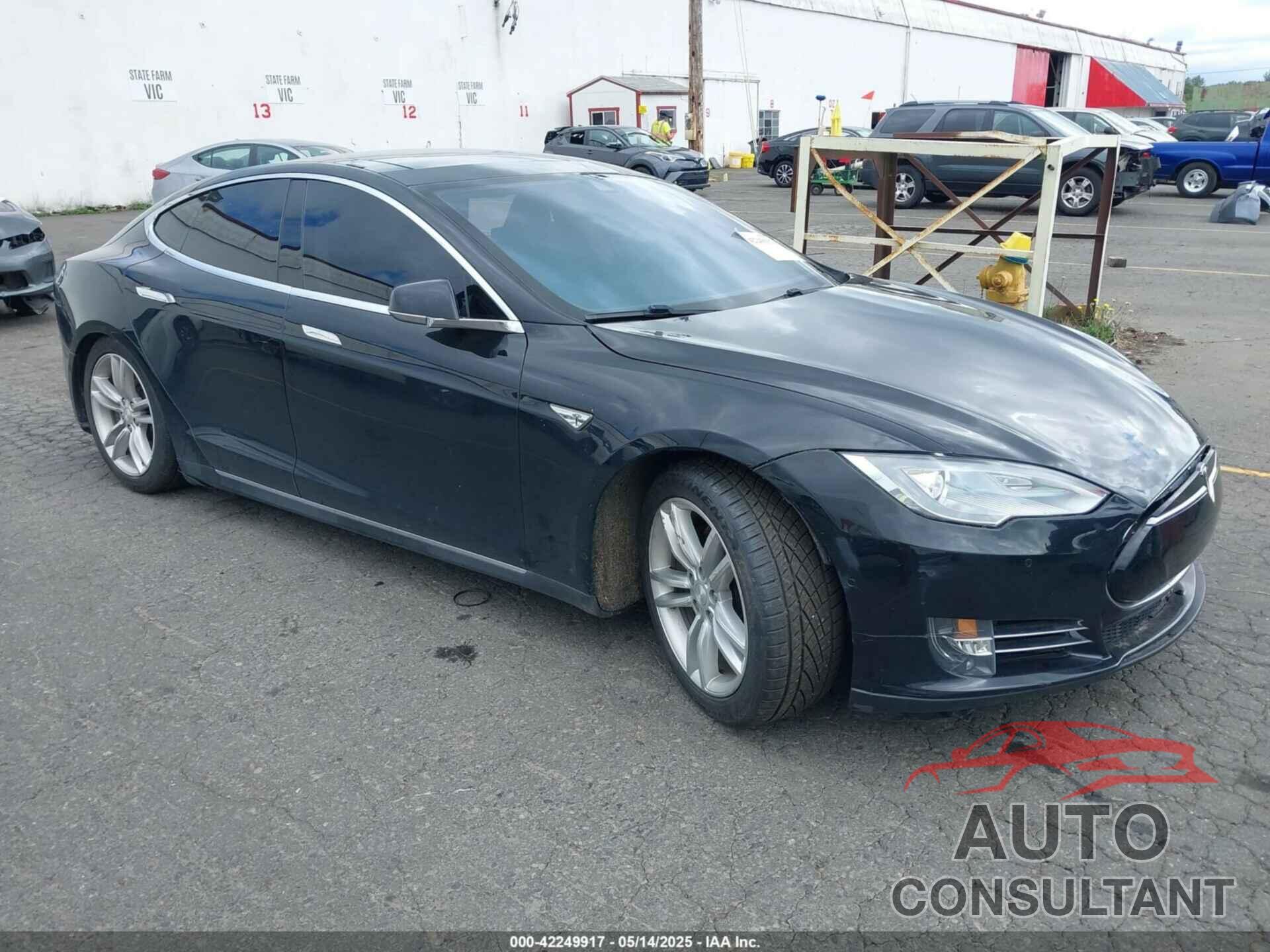 TESLA MODEL S 2015 - 5YJSA1S13FFP78403