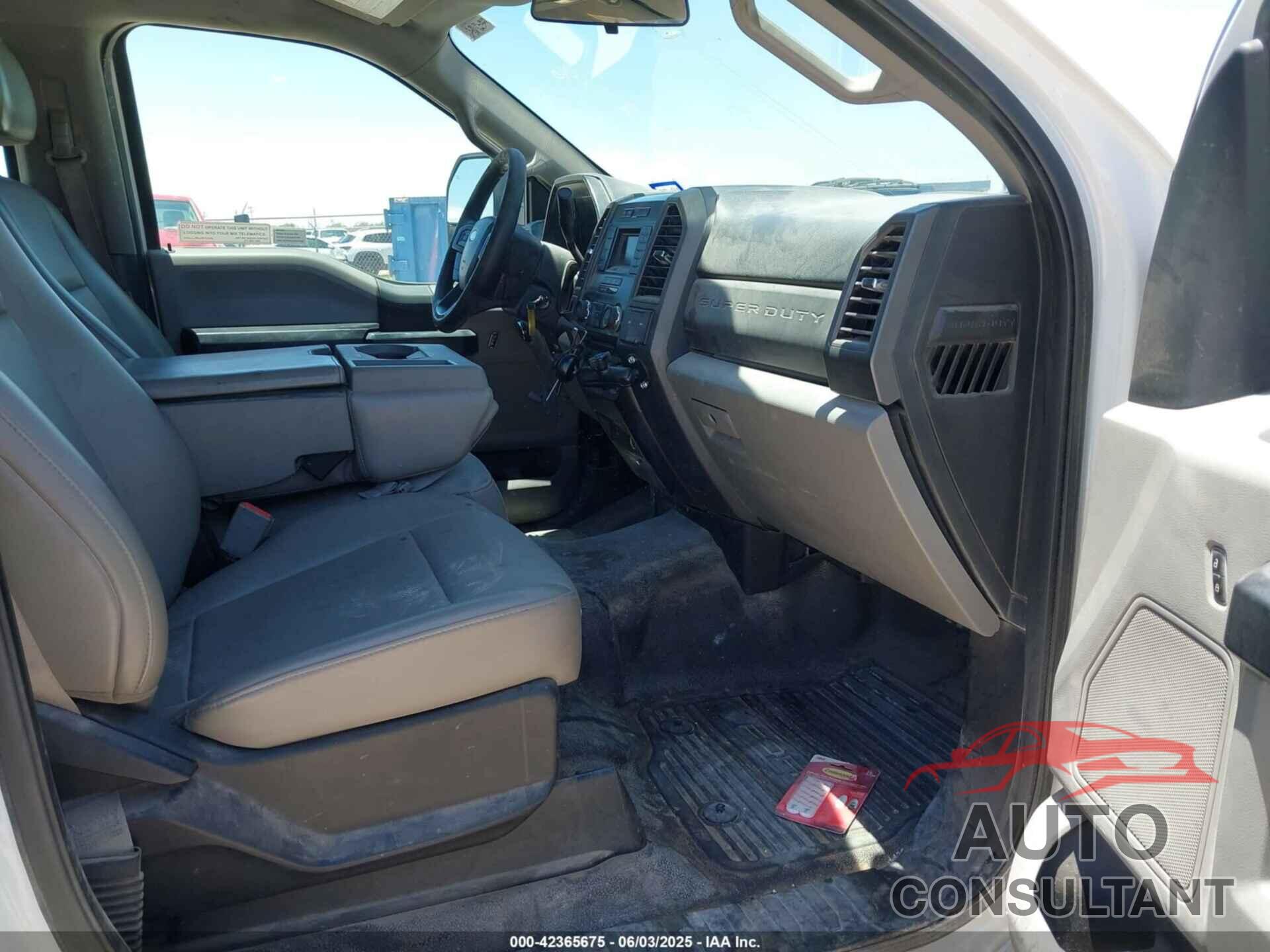 FORD F-350 2018 - 1FT7W3AT6JEC70670