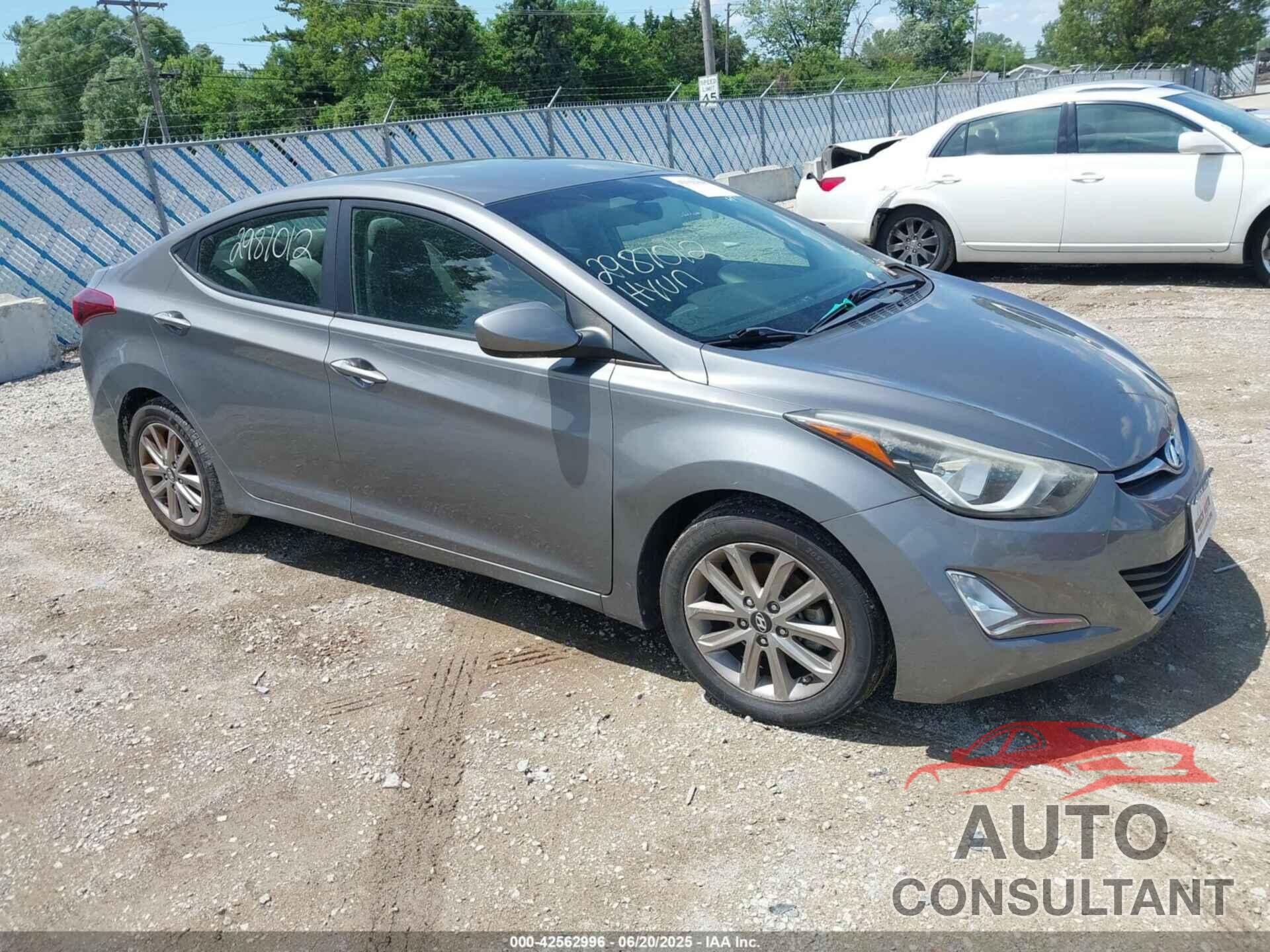 HYUNDAI ELANTRA 2014 - 5NPDH4AE5EH518837