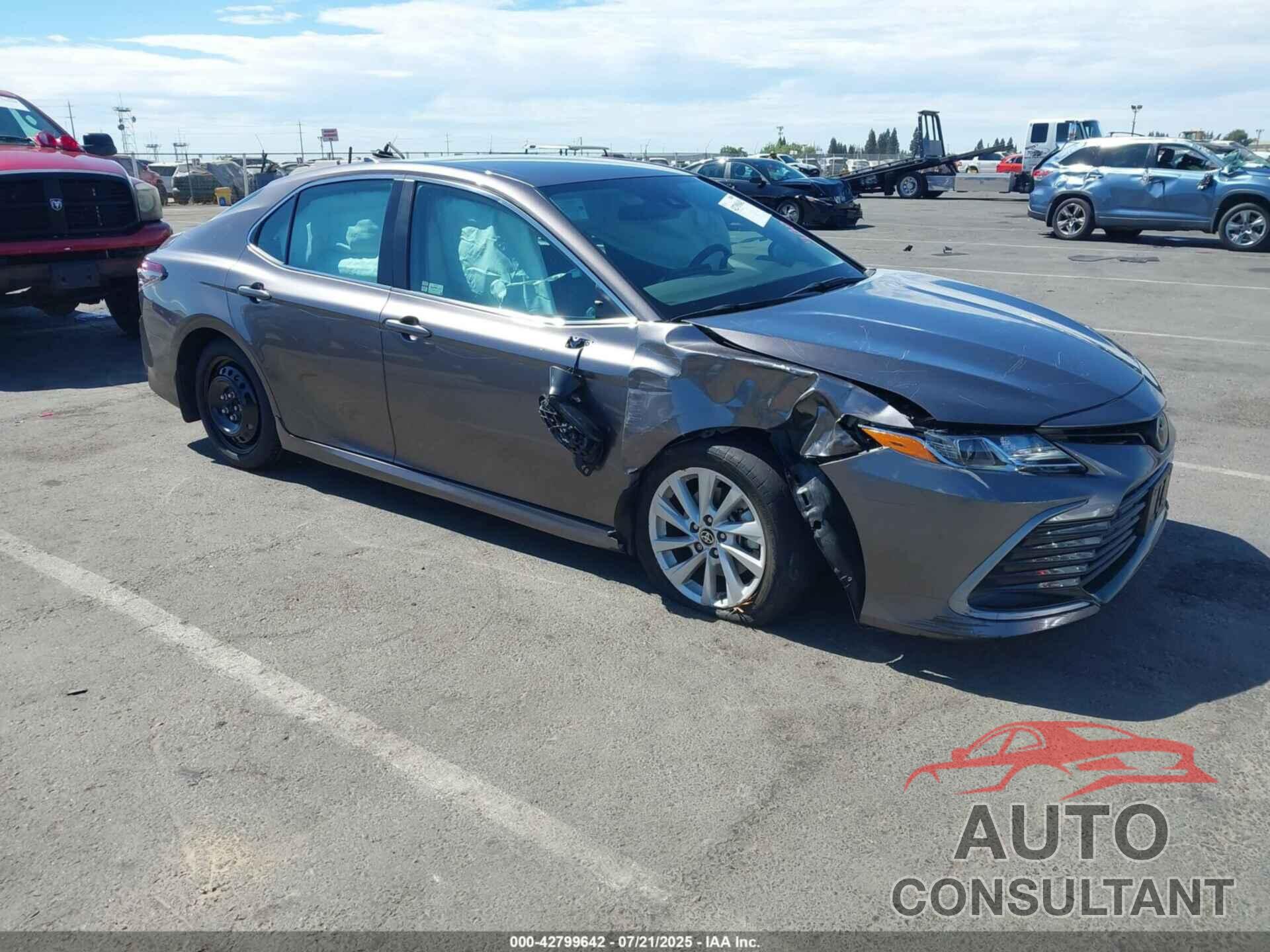 TOYOTA CAMRY 2024 - 4T1C11AK6RU264583