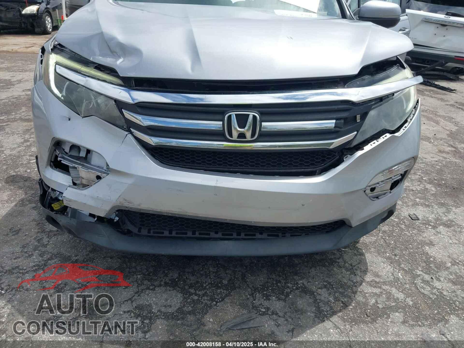 HONDA PILOT 2017 - 5FNYF5H59HB028715