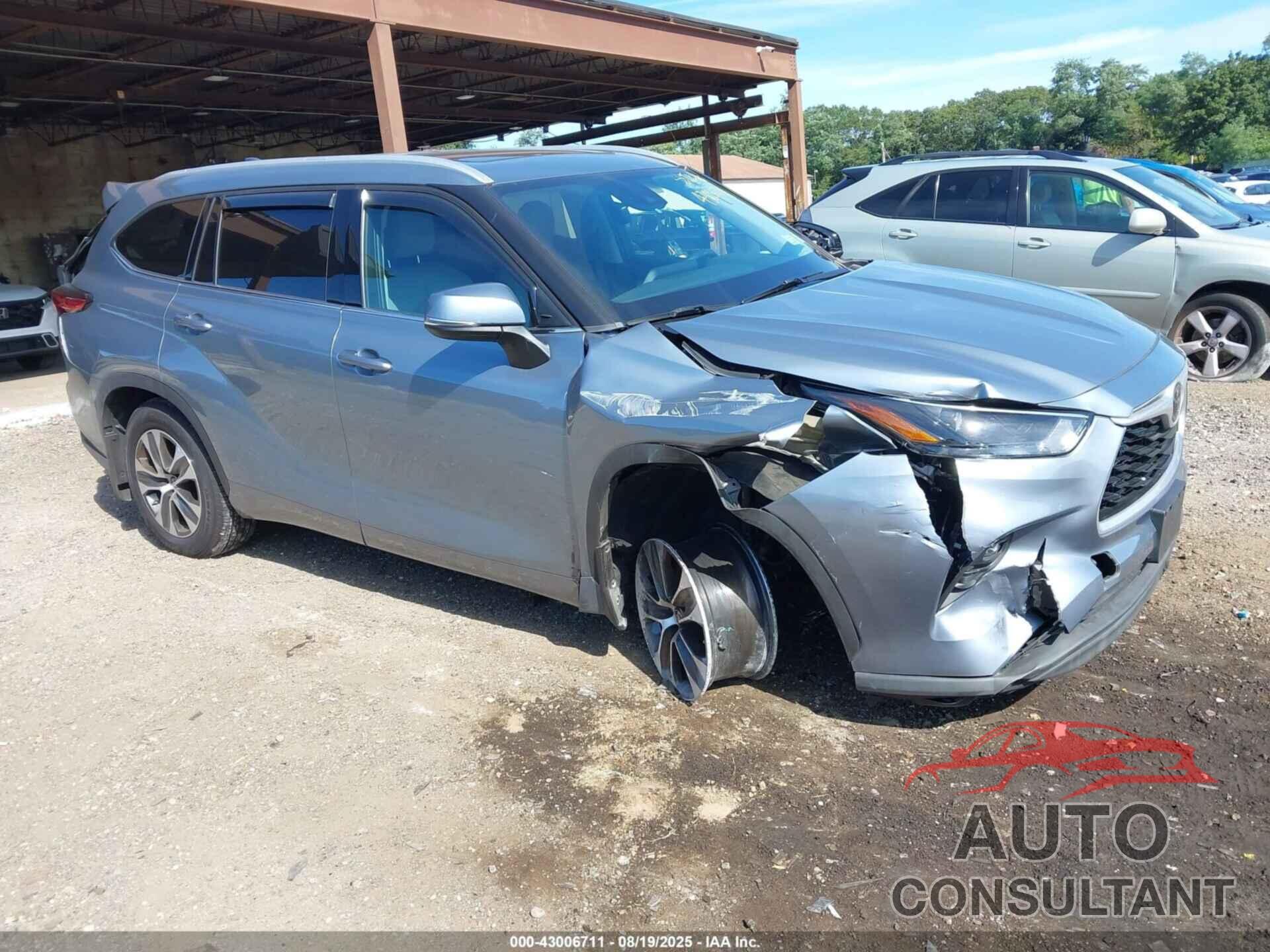 TOYOTA HIGHLANDER 2022 - 5TDGZRBH6NS205855