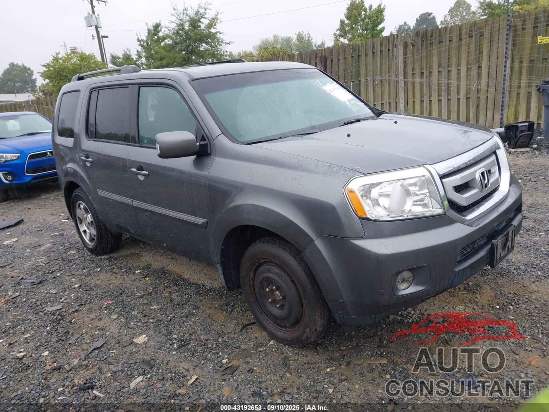 HONDA PILOT 2011 - 5FNYF4H92BB035672