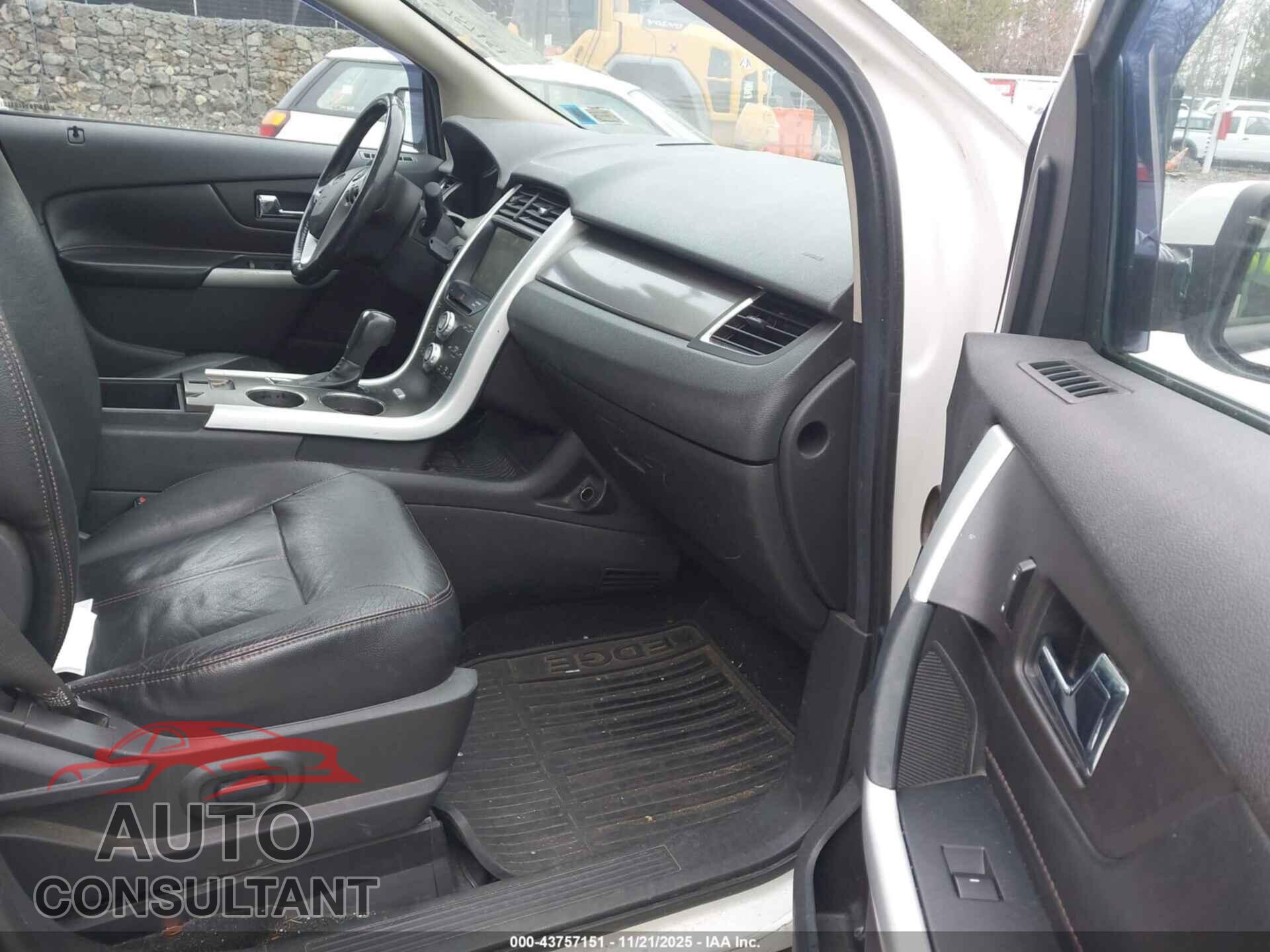 FORD EDGE 2011 - 2FMDK4JC3BBB46000