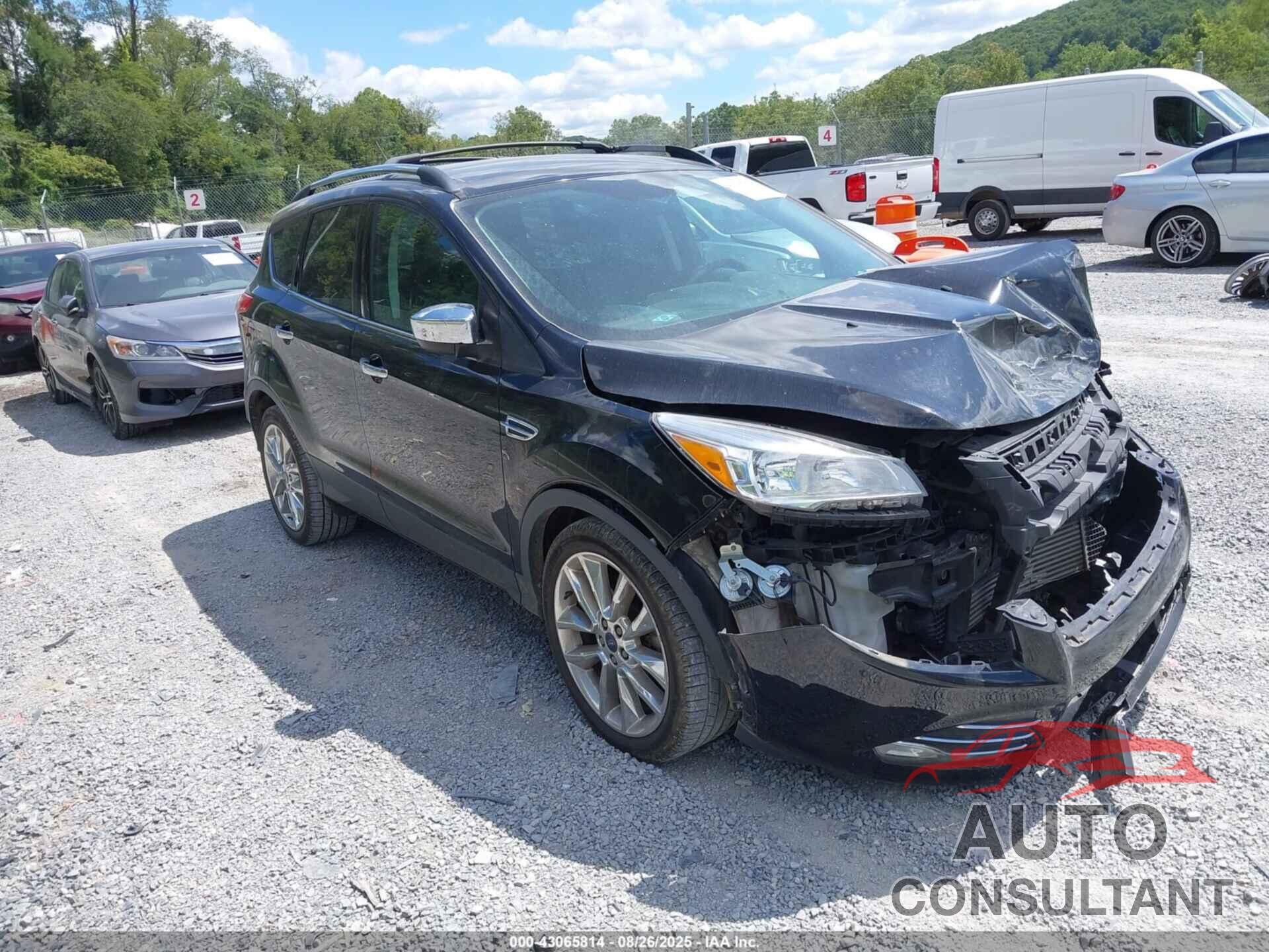 FORD ESCAPE 2016 - 1FMCU9GX7GUB20532