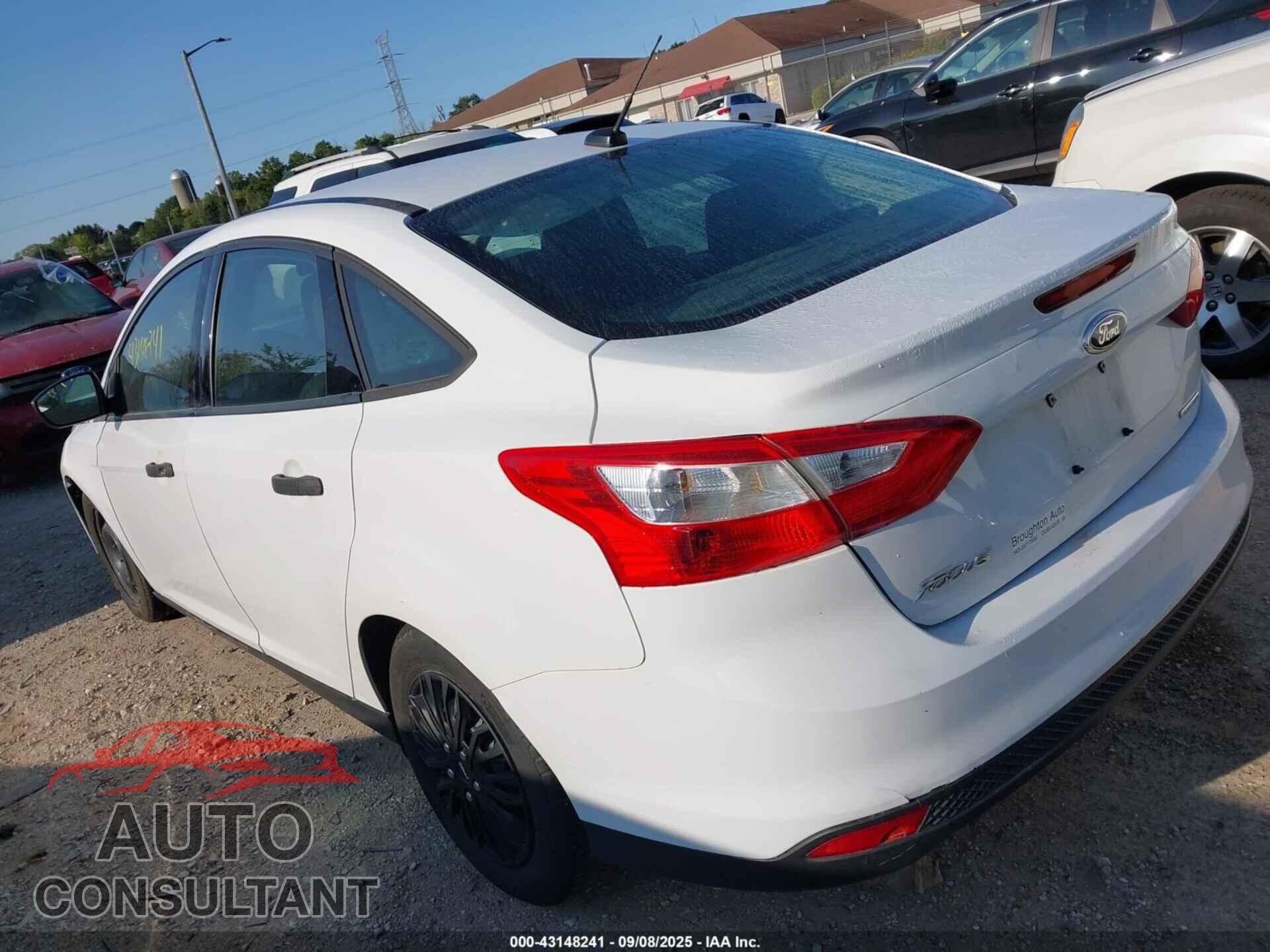 FORD FOCUS 2014 - 1FADP3E20EL171027